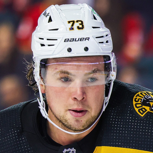 Carolina Hurricanes vs Boston Bruins Prediction, 11/25/2022 NHL Picks, Best Bets & Odds