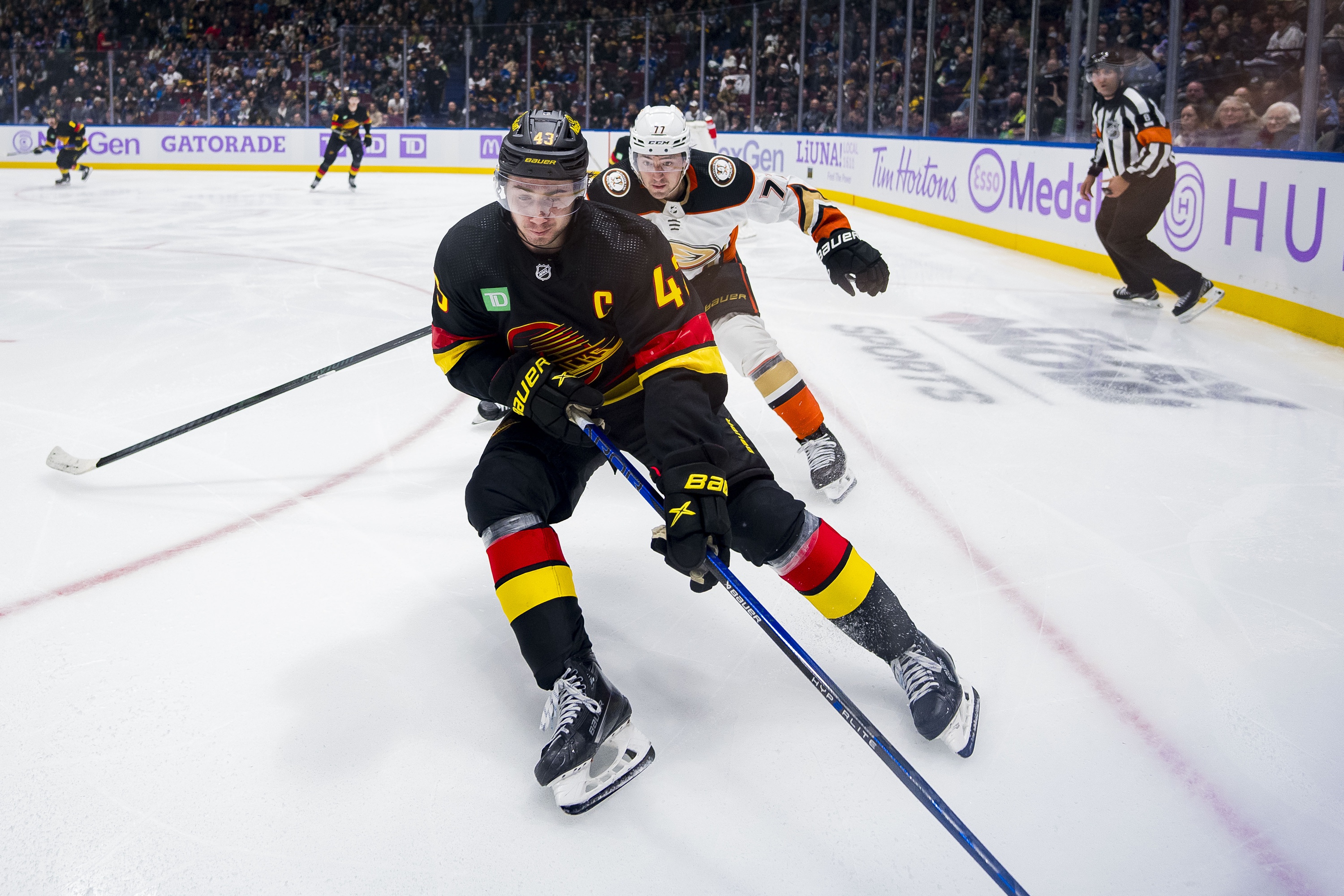 NHL totals betting advice hot and cold over under Quinn Hughes Vancouver Canucks