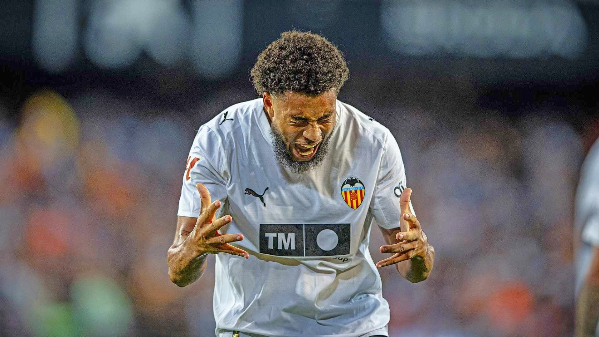 soccer picks Arnaut Danjuma Valencia predictions best bet odds