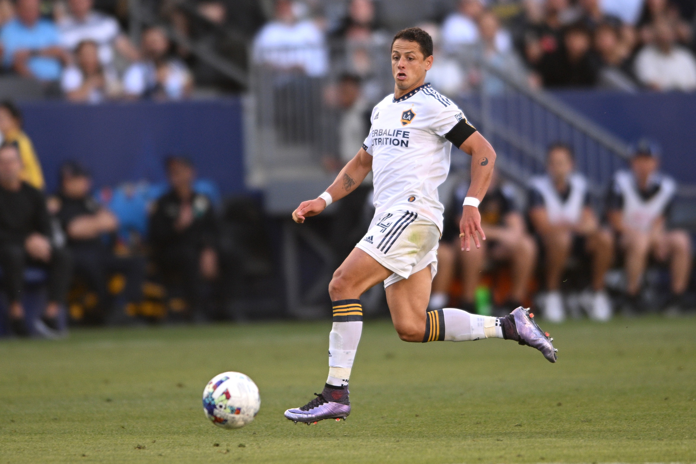 soccer picks Chicharito LA Galaxy predictions best bet odds