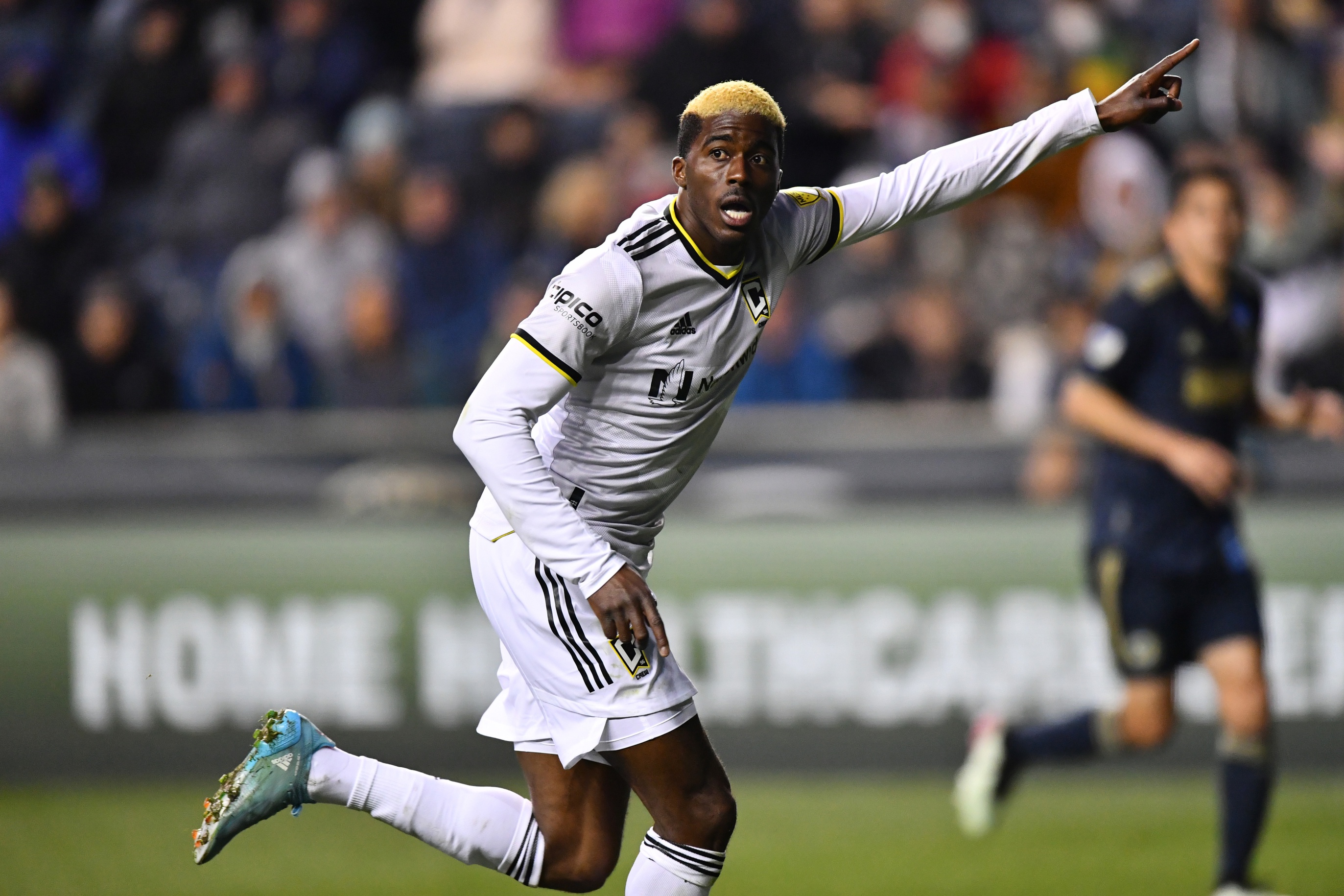 soccer picks Gyasi Zardes Columbus Crew predictions best bet odds