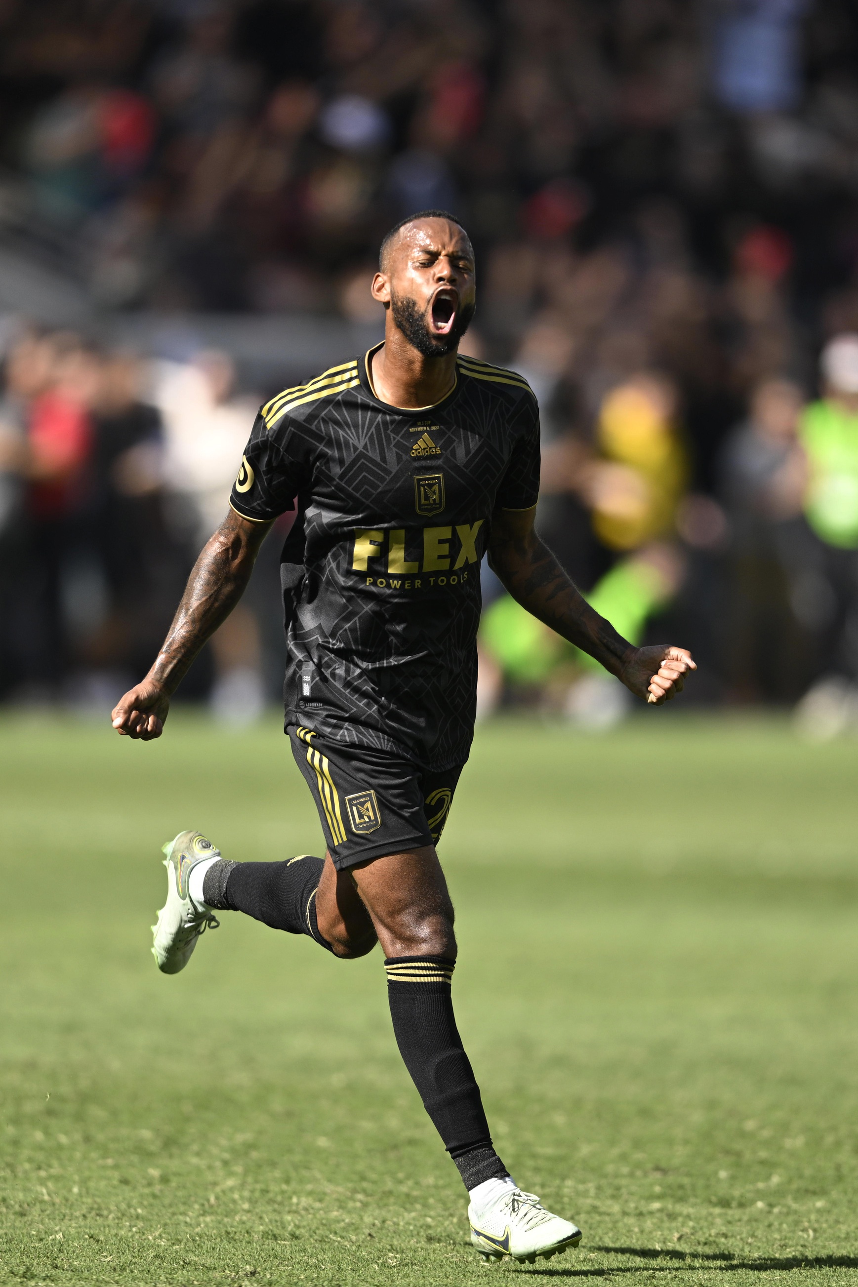 soccer picks Kellyn Acosta Los Angeles FC predictions best bet odds
