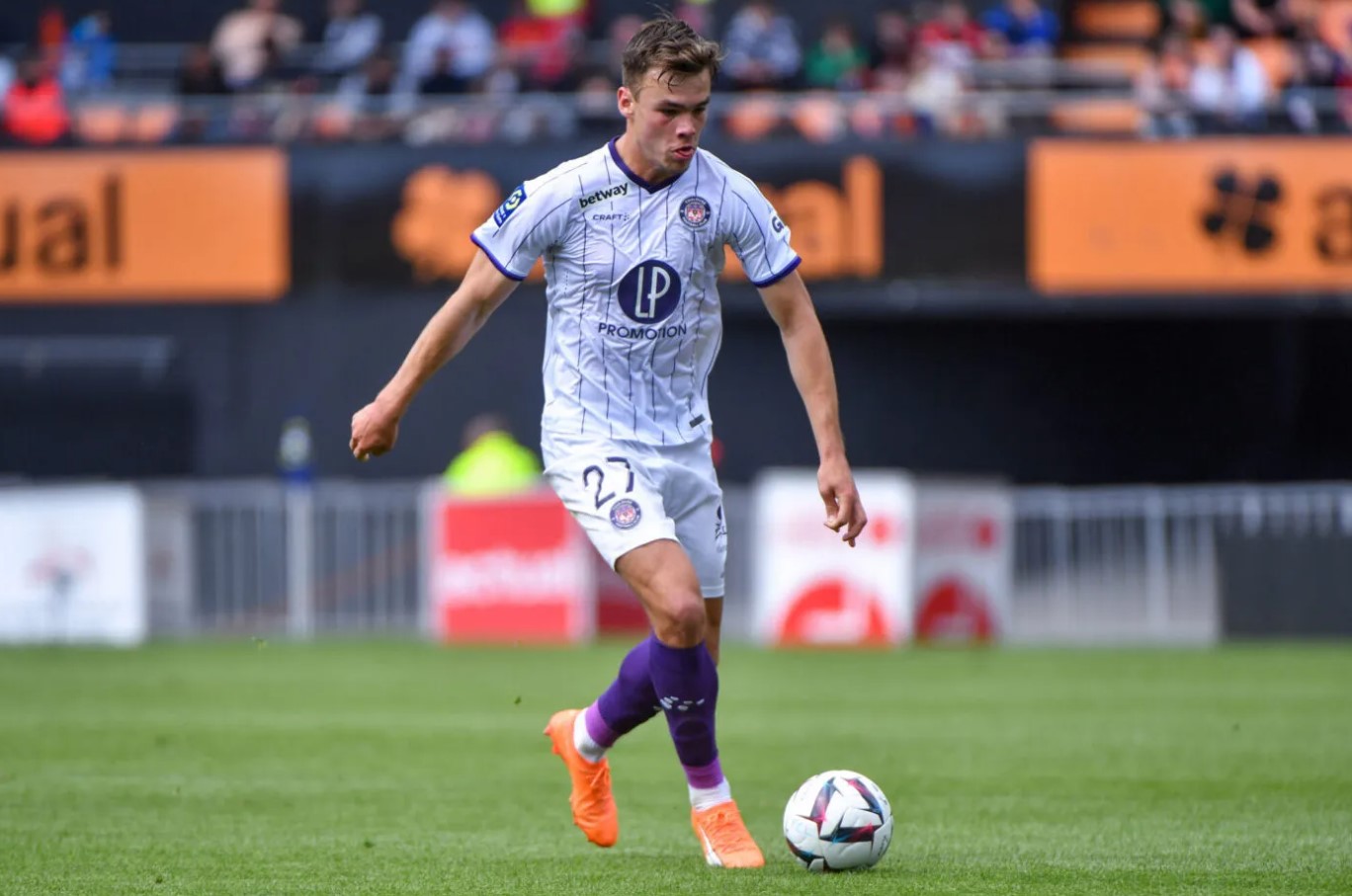 soccer picks Thijs Dallinga Toulouse predictions best bet odds