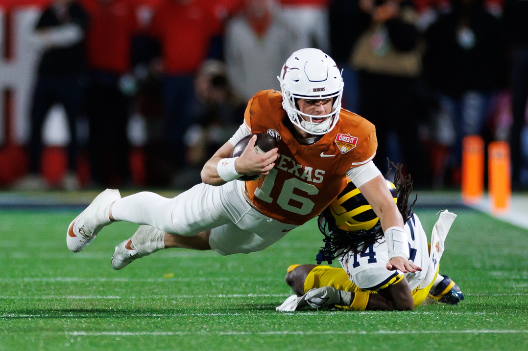 Texas Longhorns football predictions Arch Manning