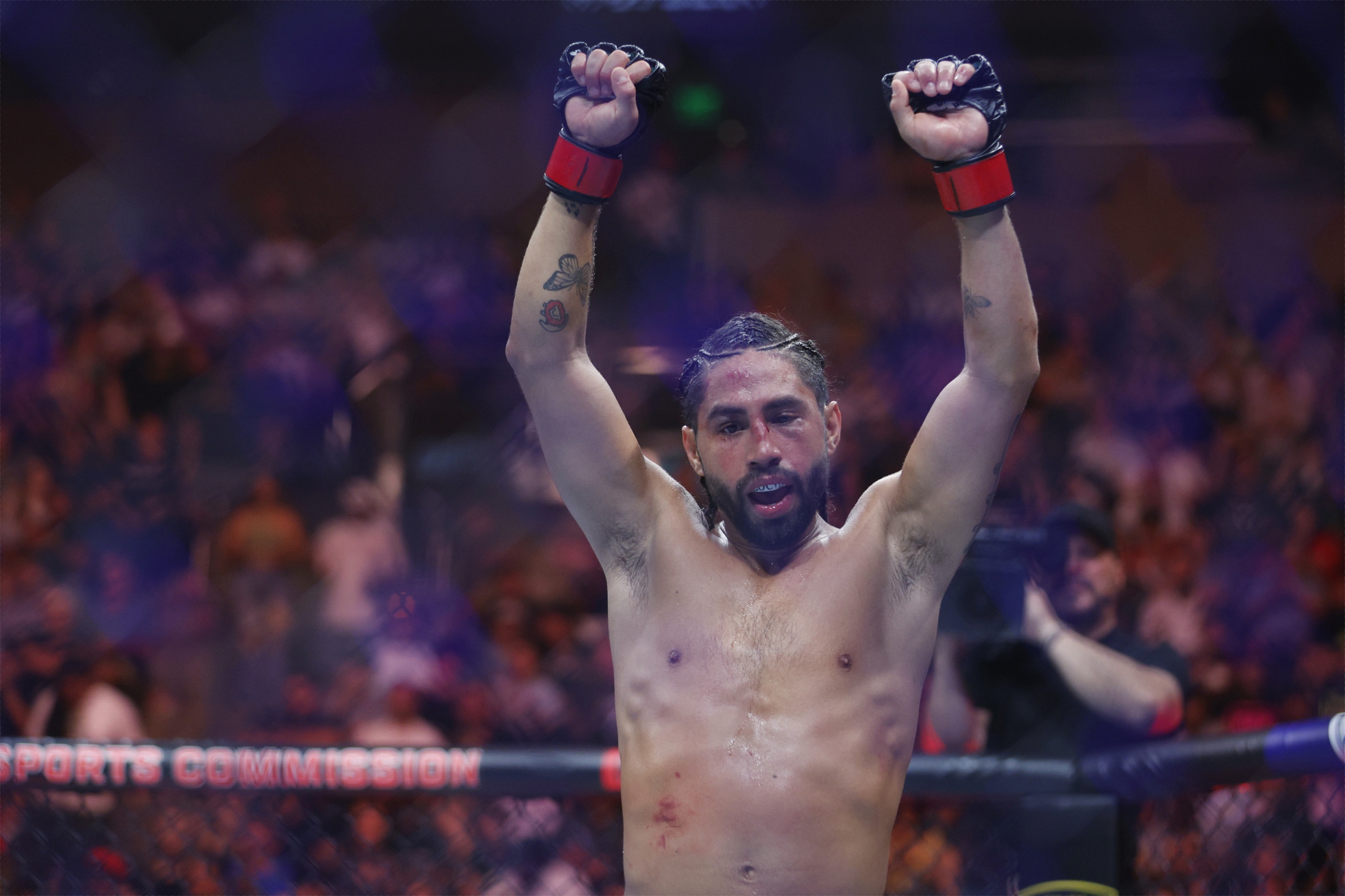 ufc picks CJ Vergara ufc predictions best bet odds