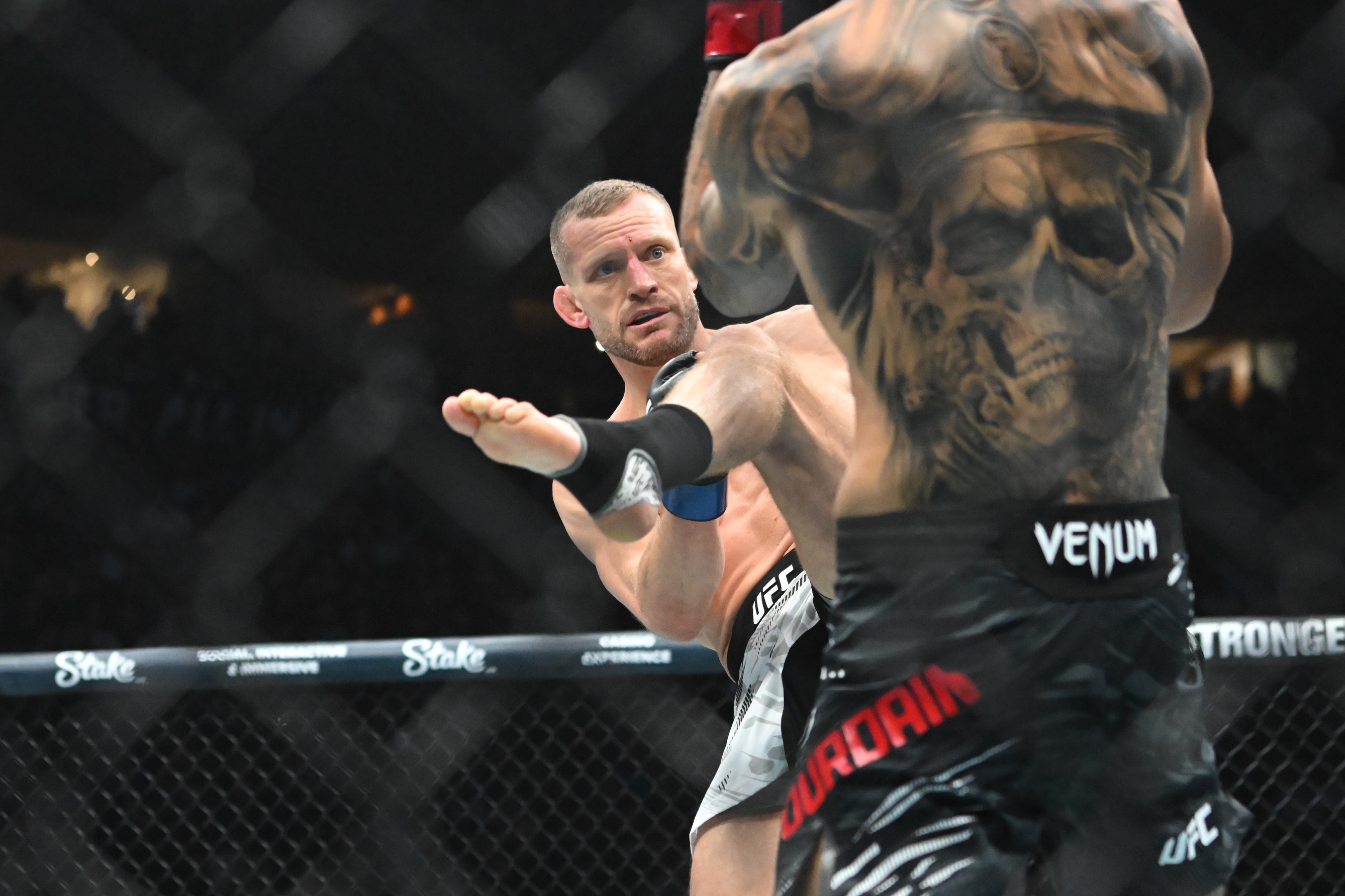 ufc picks Davey Grant predictions best bet odds