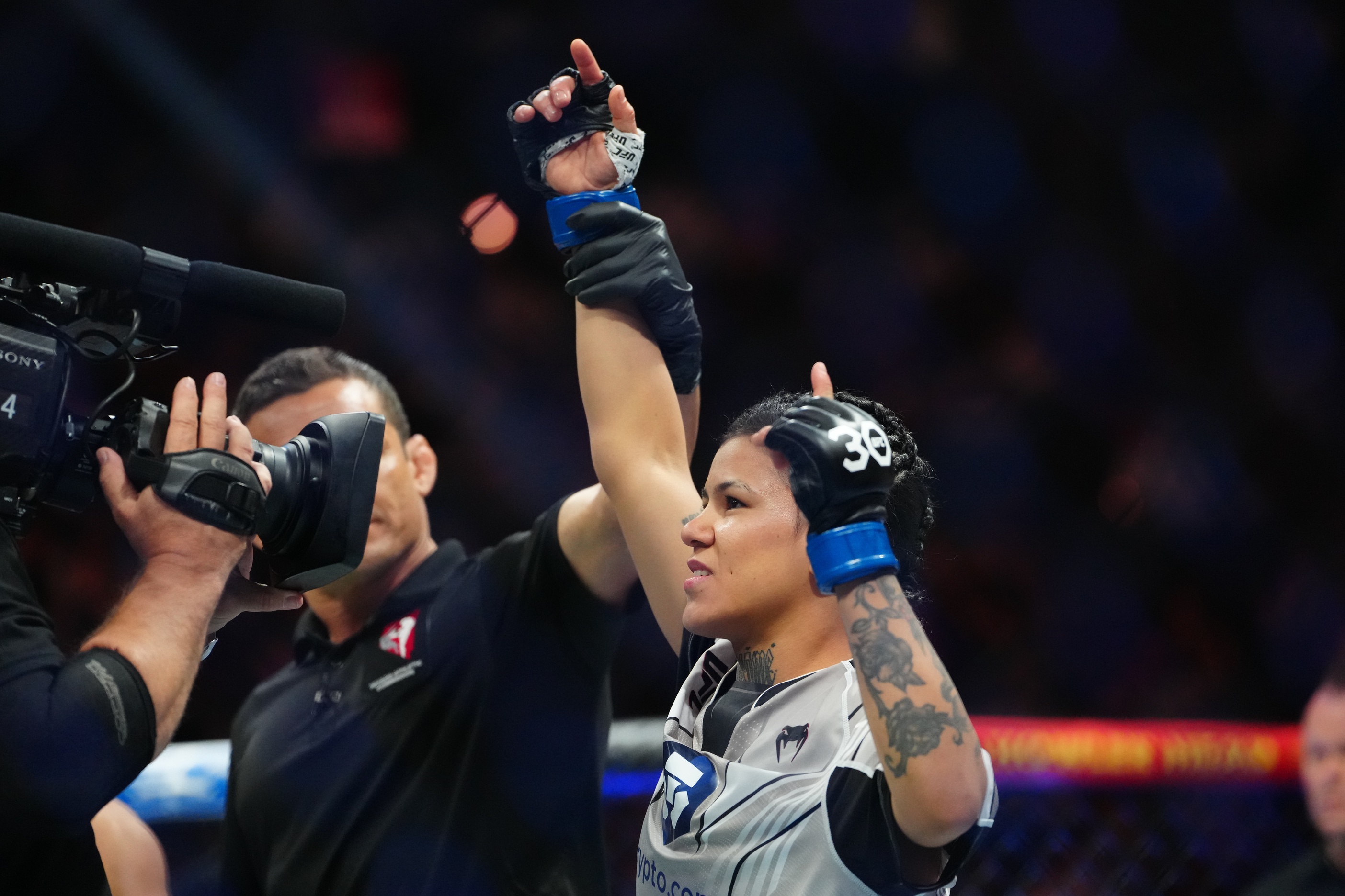 ufc picks Denise Gomes ufc predictions best bet odds