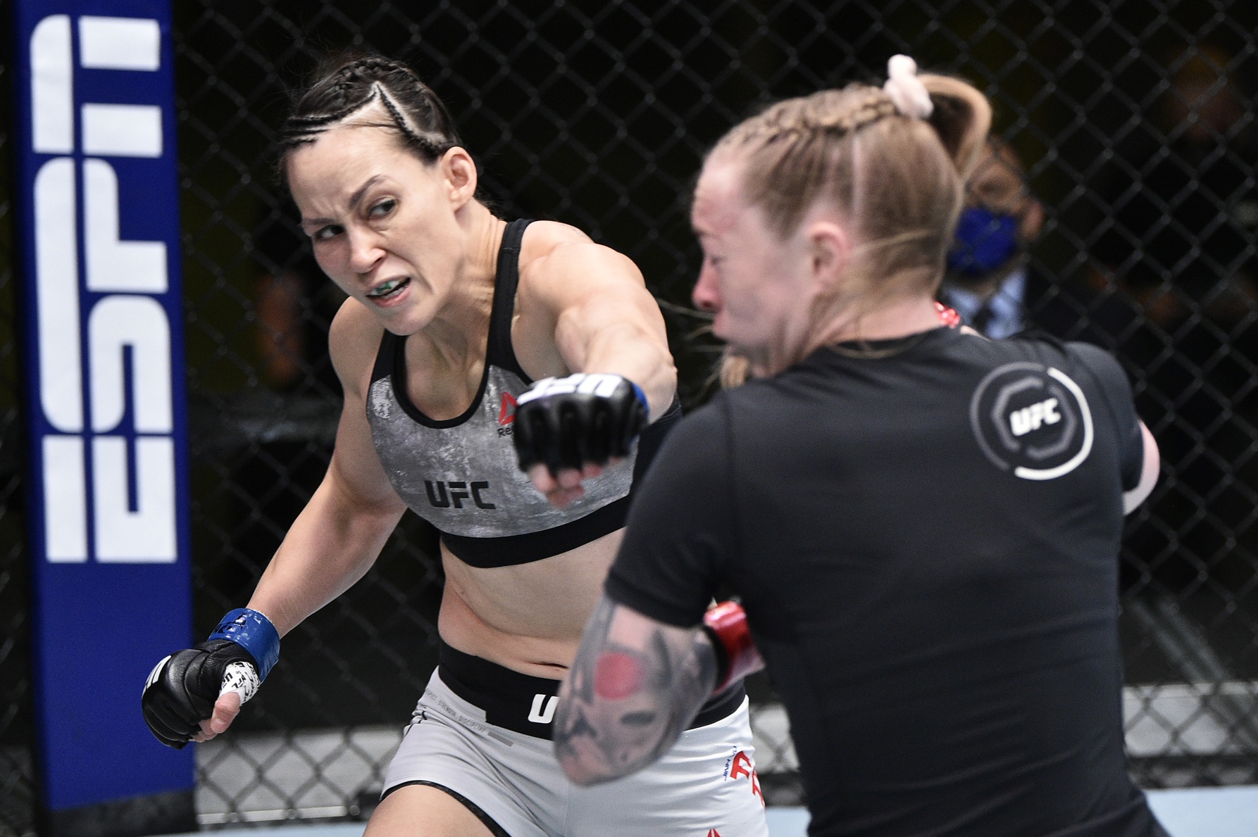ufc picks Jinh Yu Frey ufc predictions best bet odds