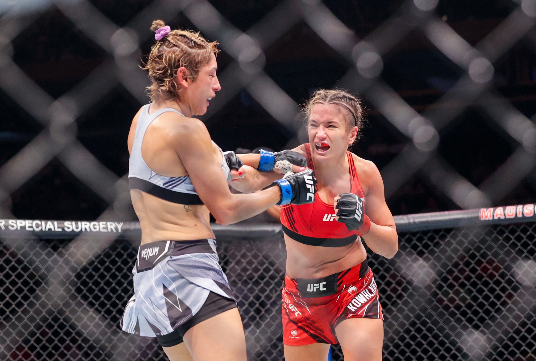 ufc picks Karolina Kowalkiewicz ufc predictions best bet odds
