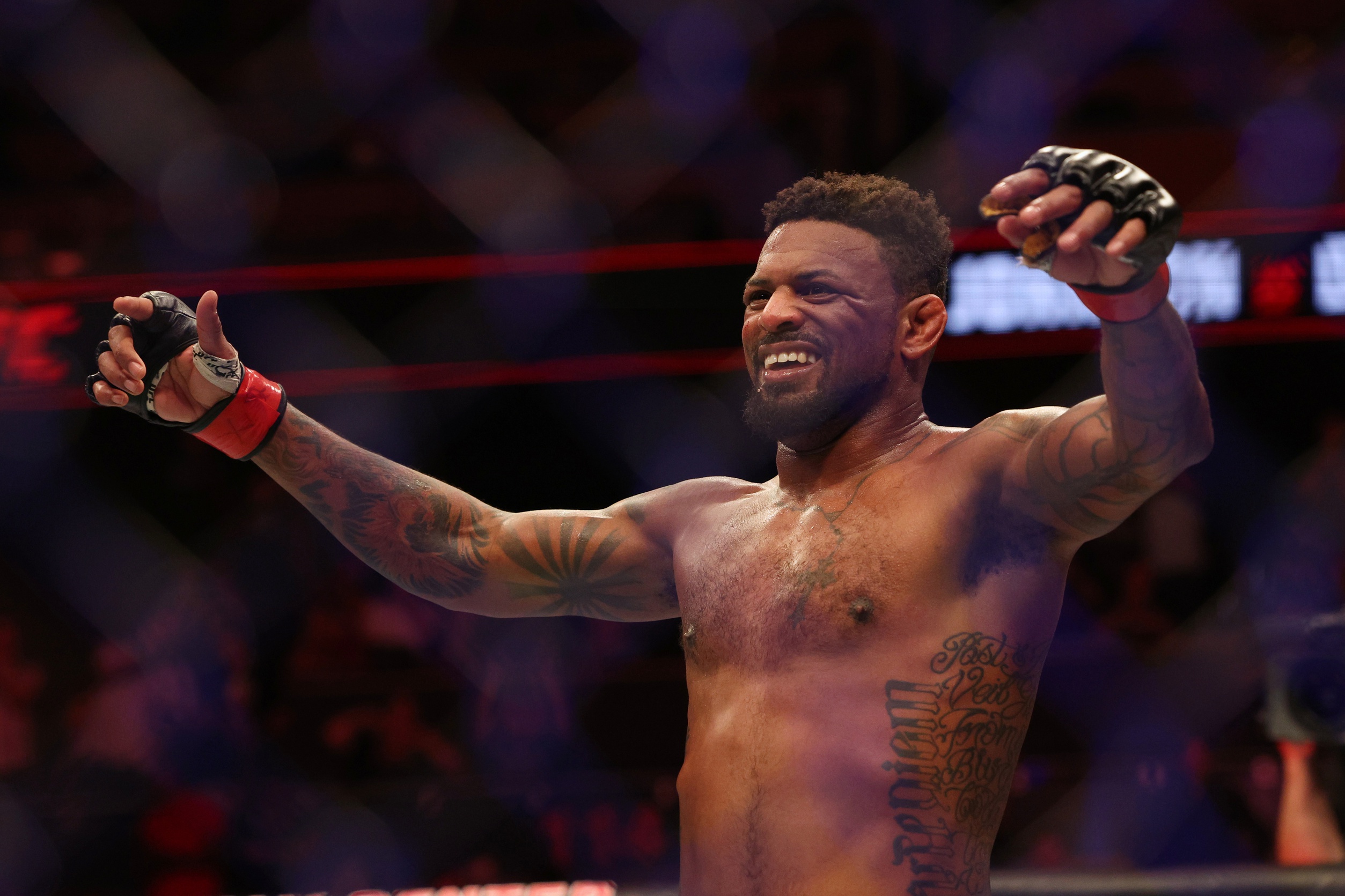 ufc picks Michael Johnson ufc predictions best bet odds