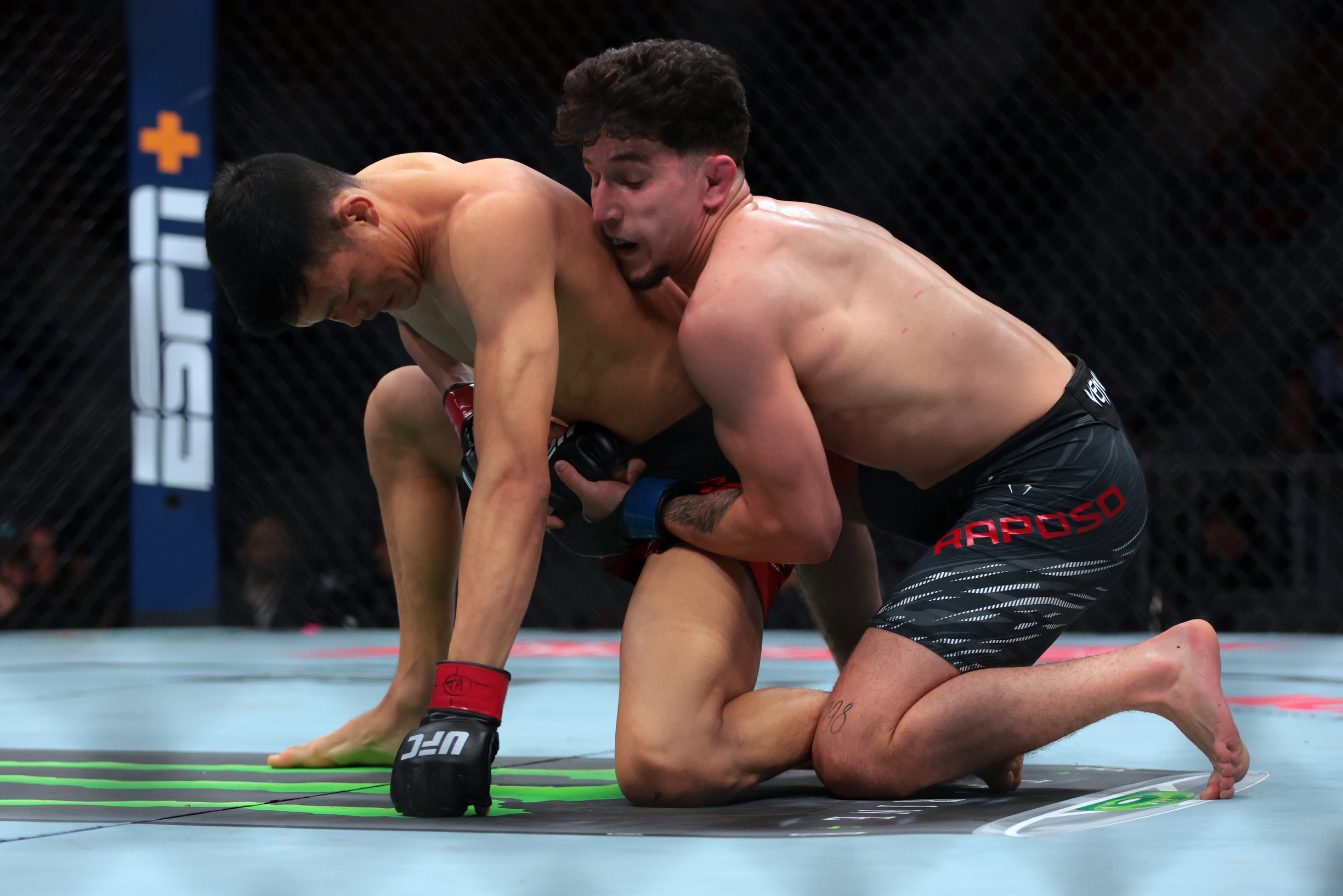 ufc picks Mitch Raposo predictions best bet odds