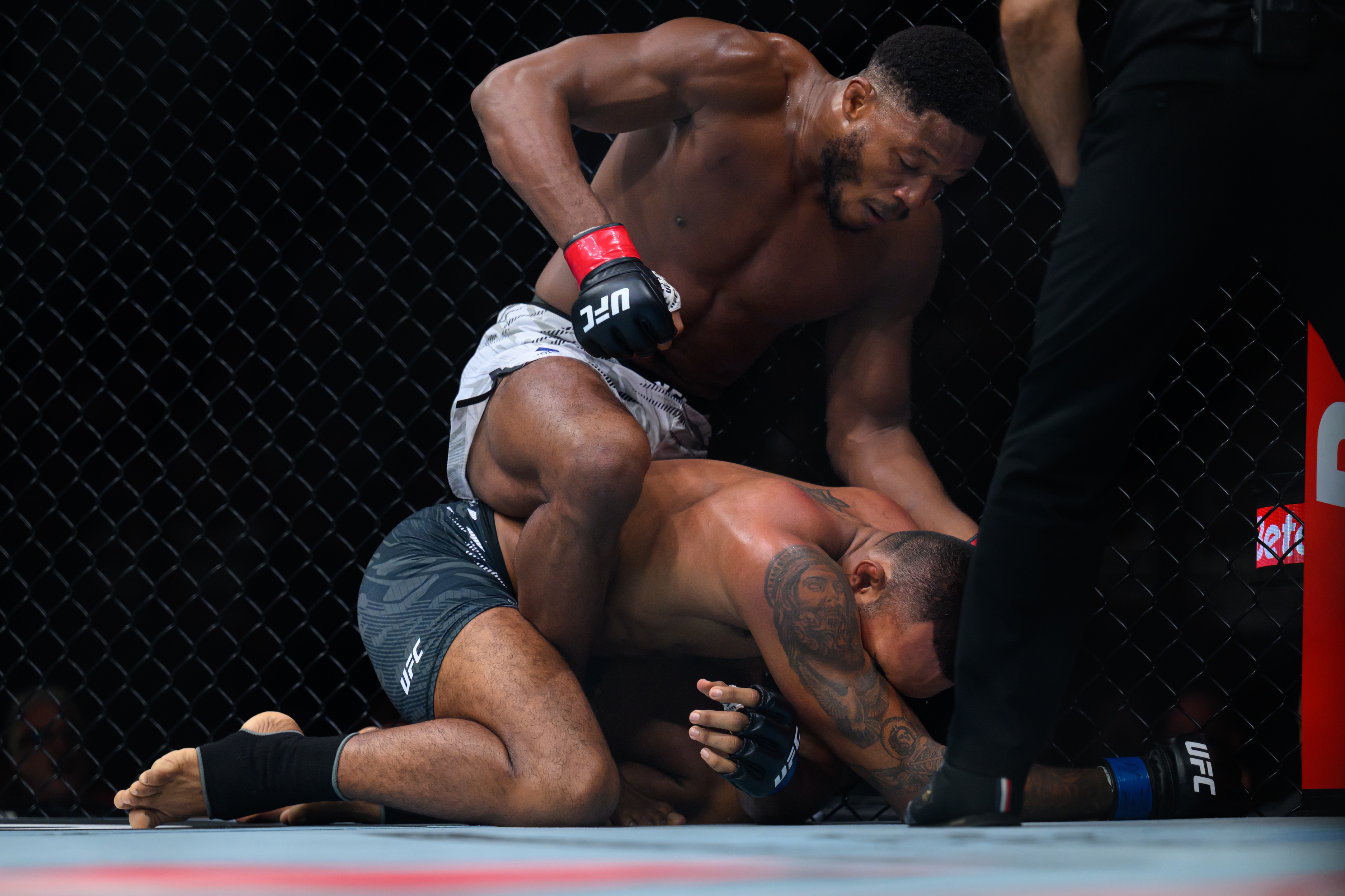 ufc picks Oumar Sy predictions best bet odds