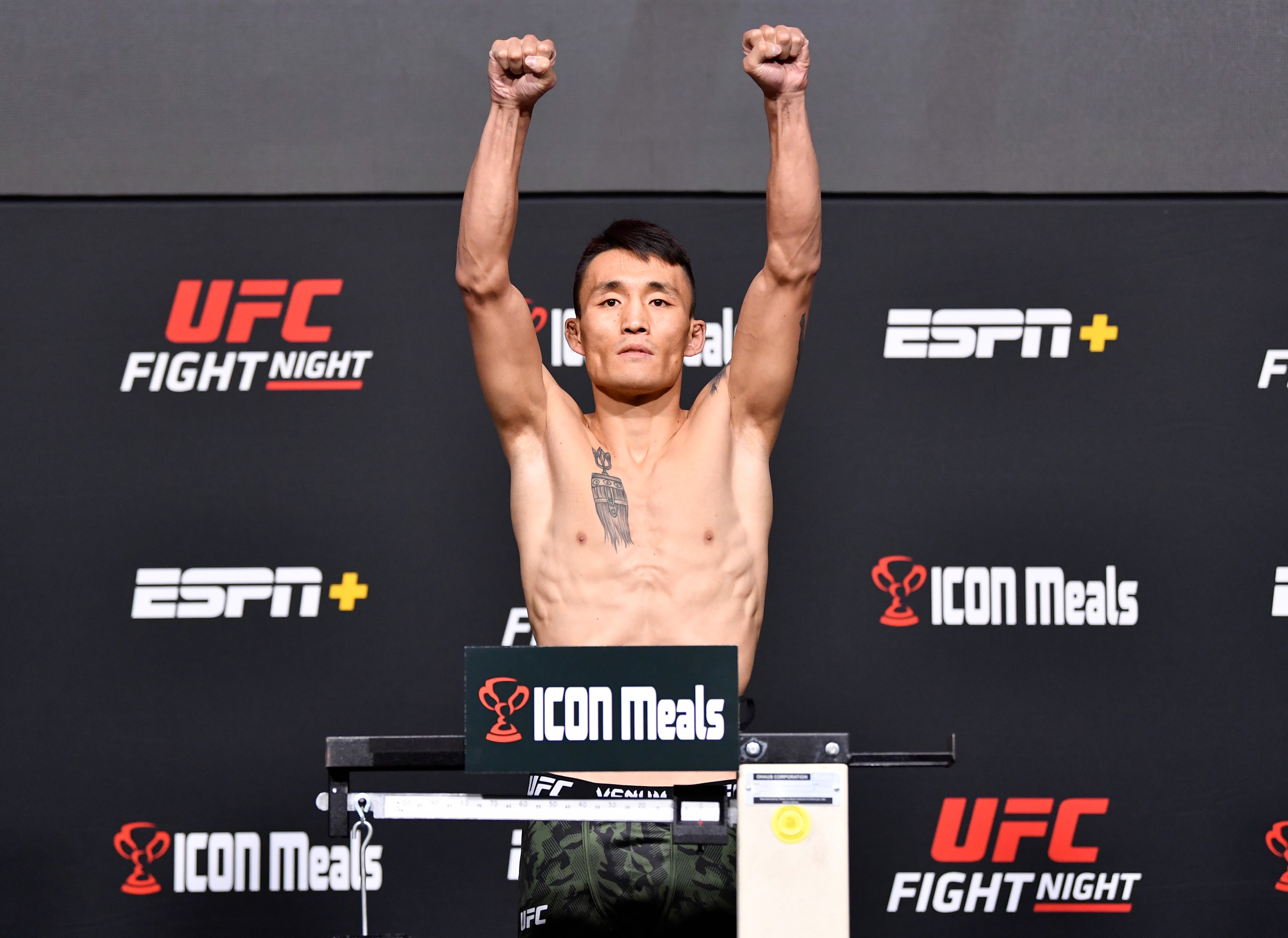 ufc picks Qileng Aori predictions best bet odds