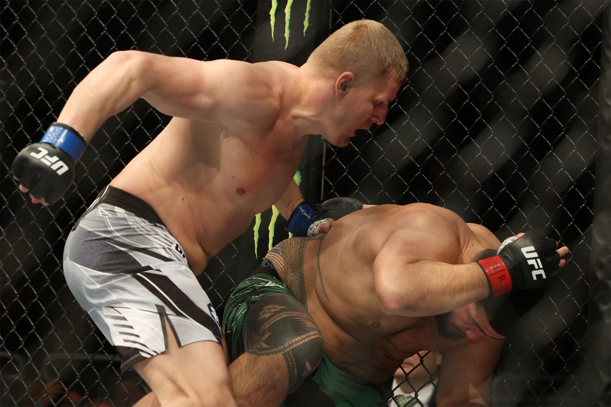 Sergei Pavlovich vs Tallison Teixeira Pick, 05/30/2026 Predictions UFC Macau Odds