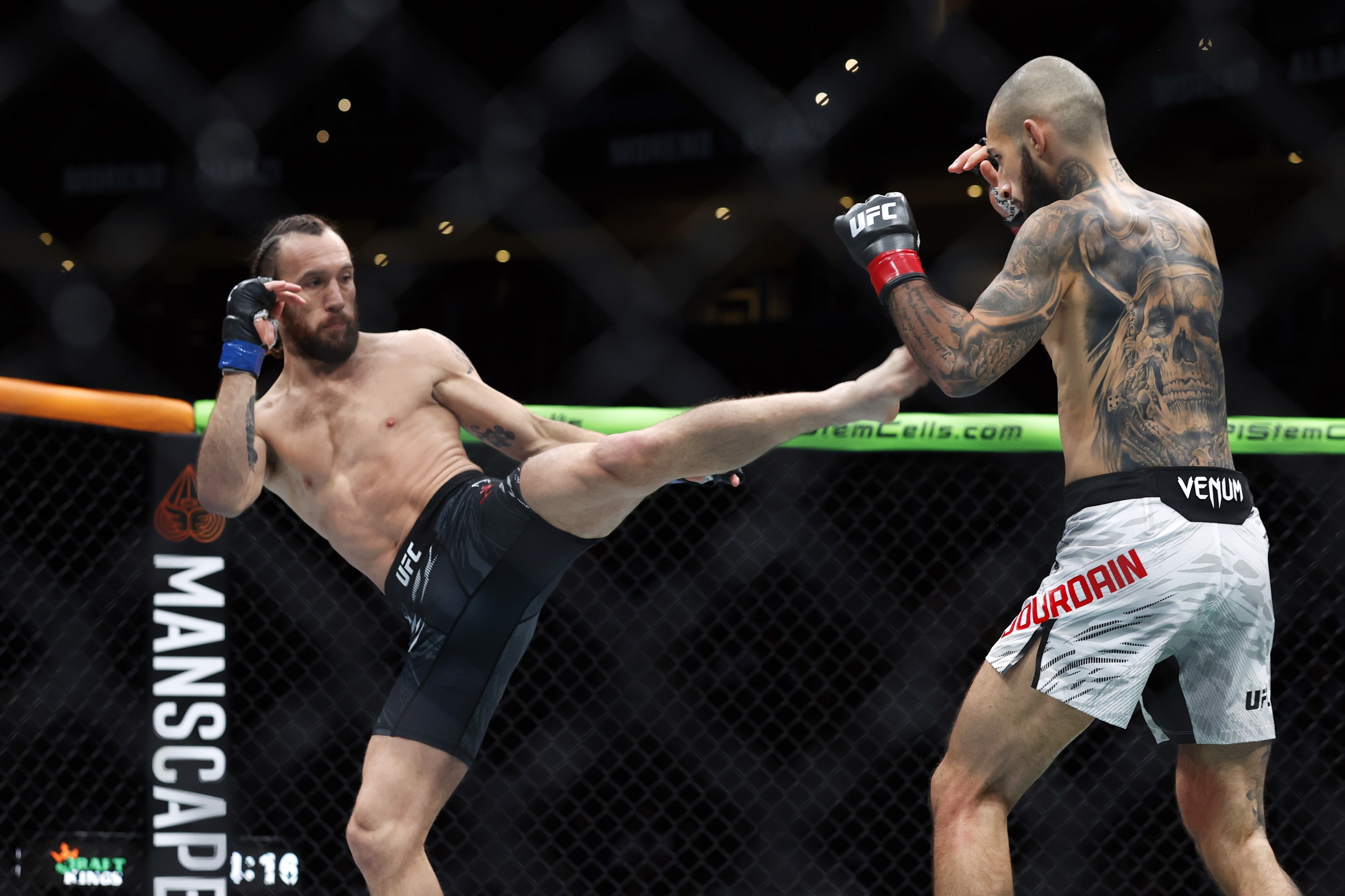 ufc picks Victor Henry ufc predictions best bet odds