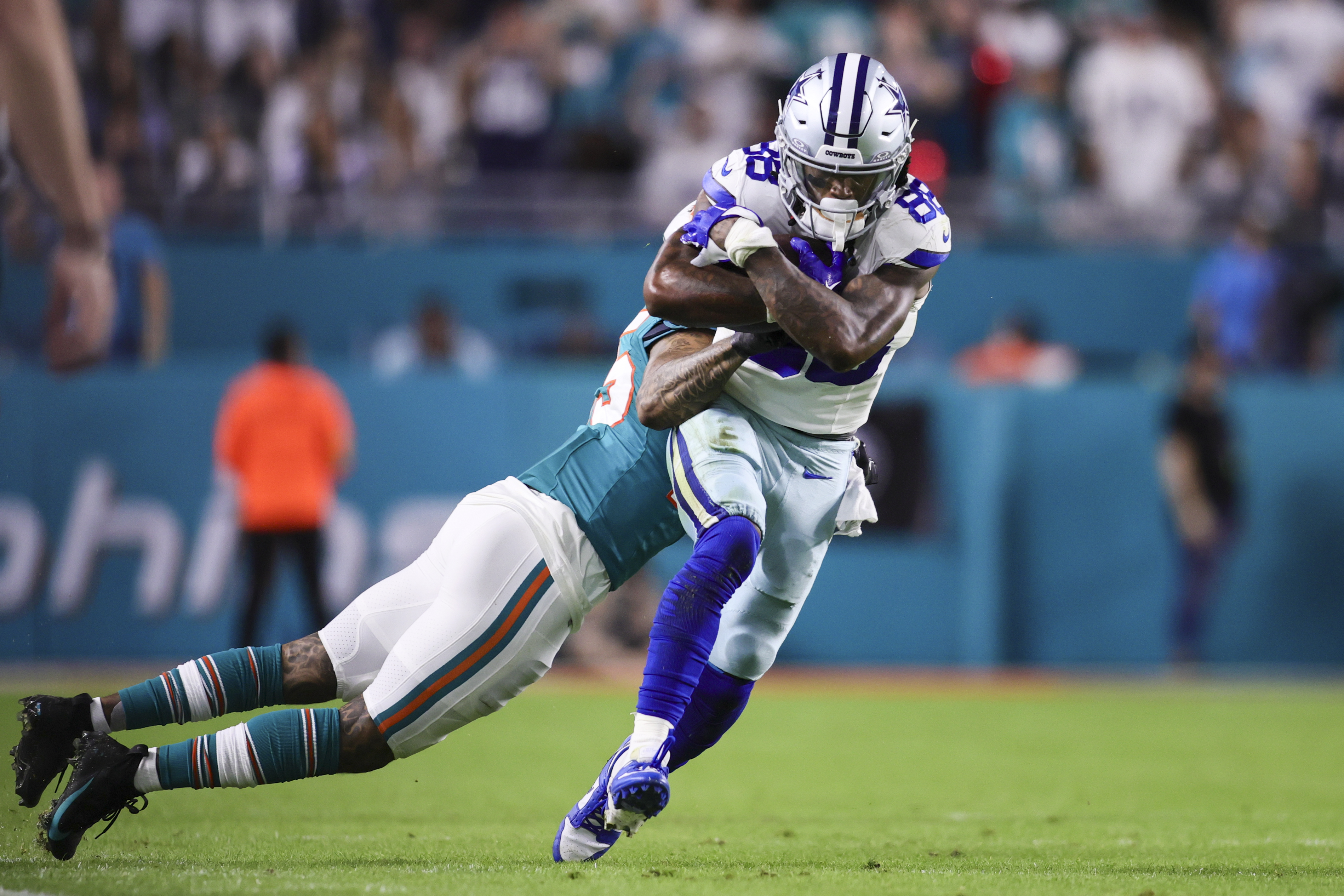 Weekly Las Vegas football contest report CeeDee Lamb Dallas Cowboys