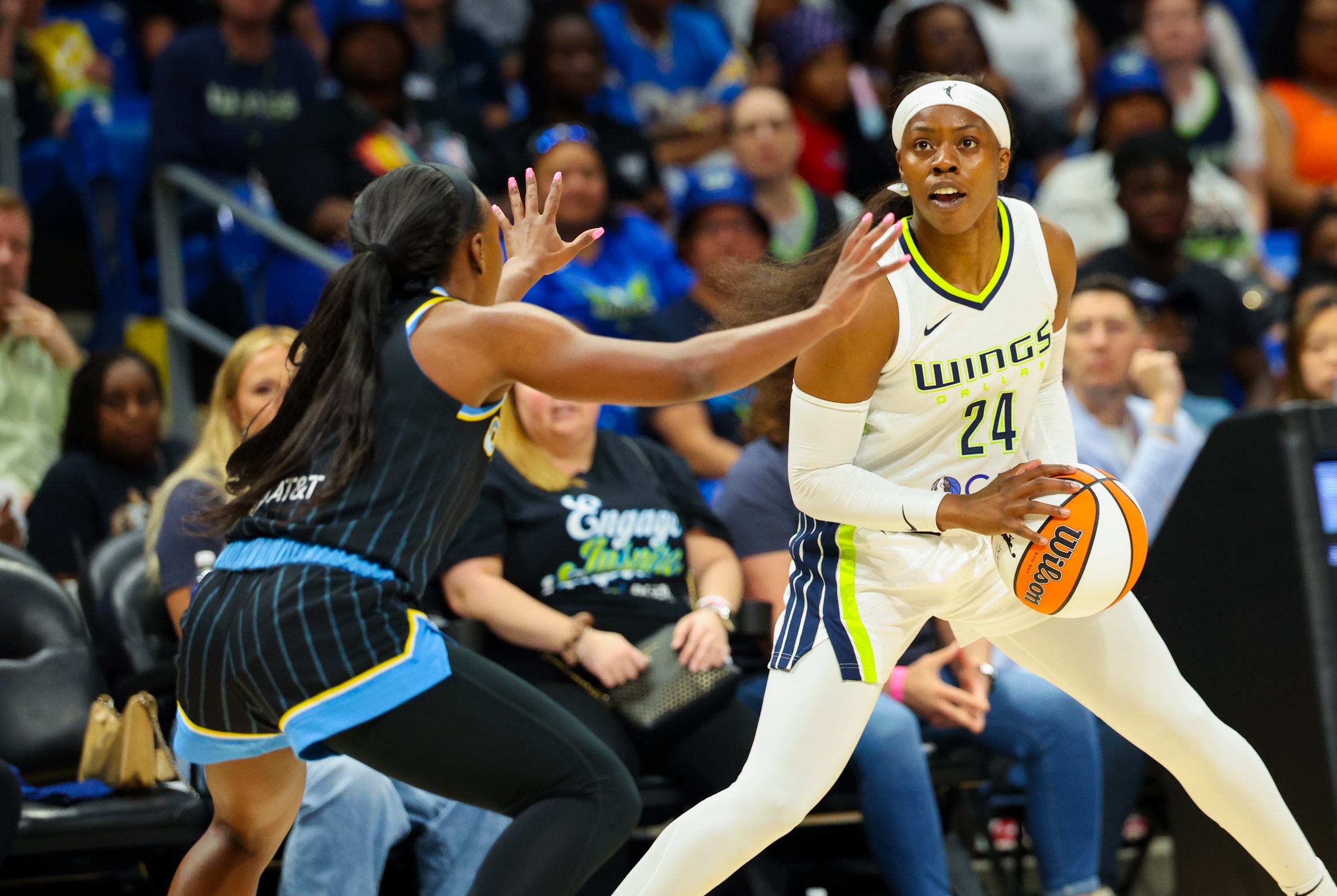 wnba picks Arike Ogunbowale Dallas Wings predictions best bet odds