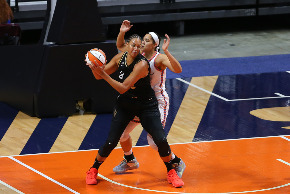 wnba picks Brionna Jones Connecticut Sun predictions best bet odds
