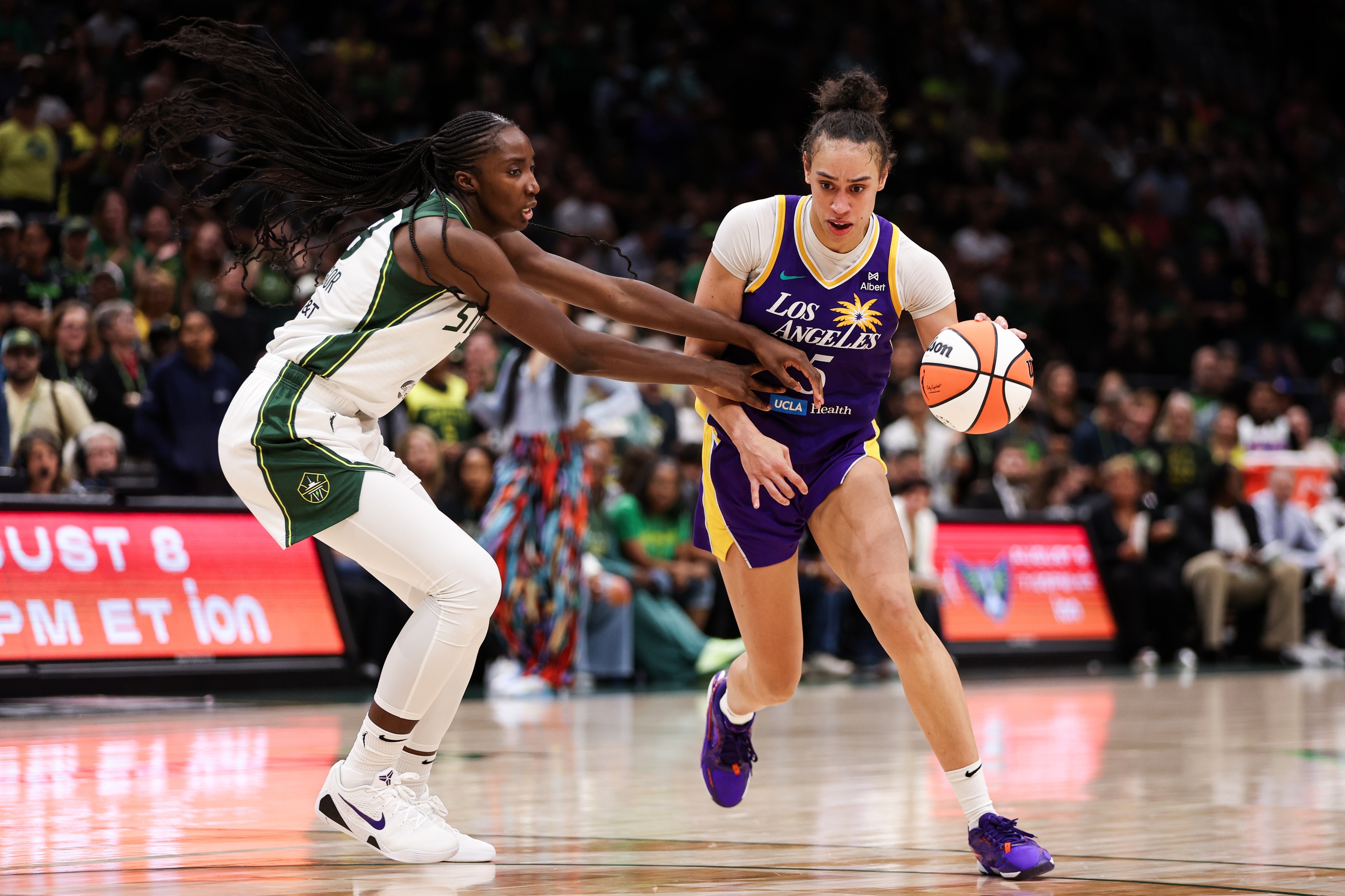 WNBA Picks, Dearica Hamby, Los Angeles Sparks Predictions, Best Bet Odds