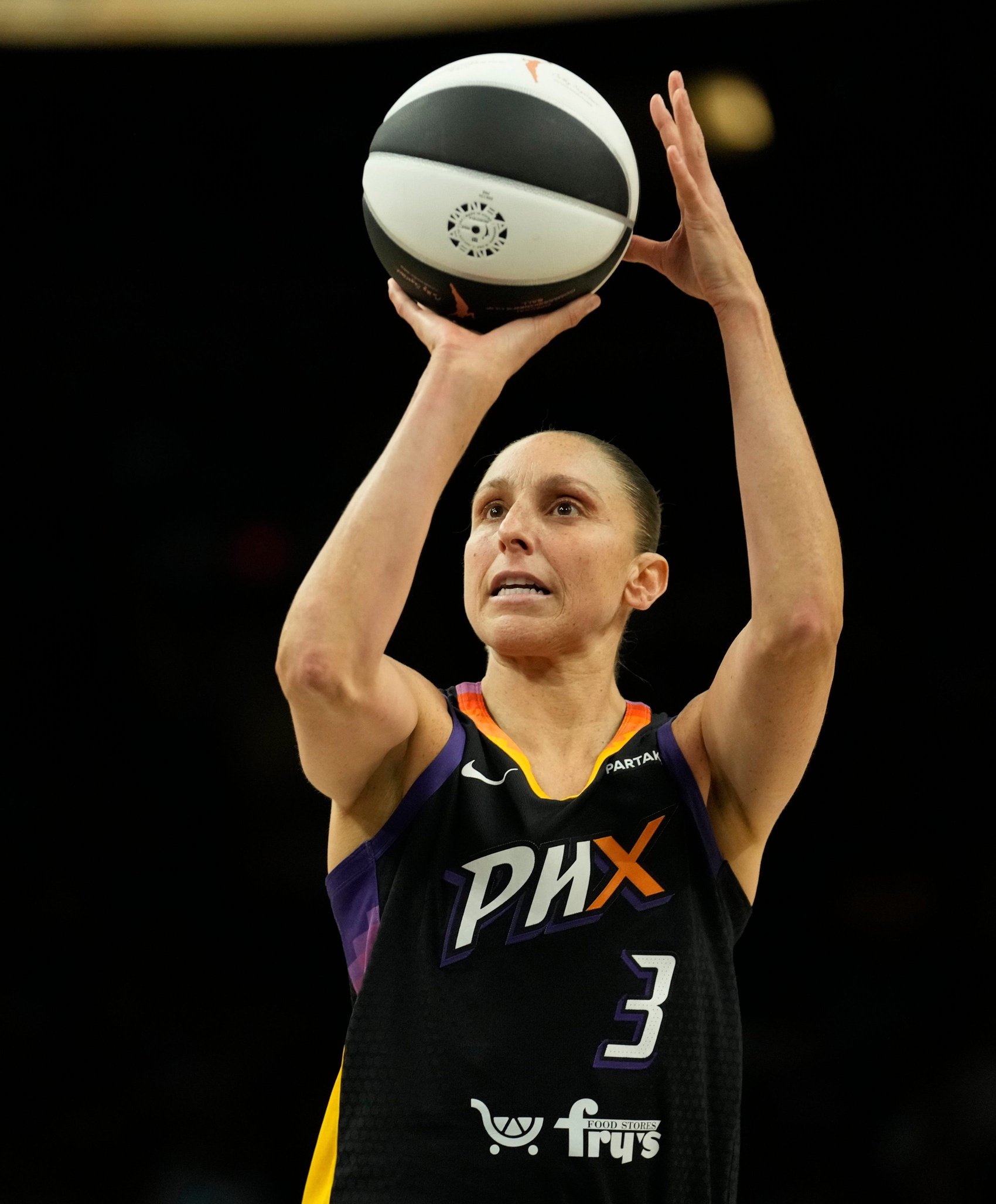 wnba picks Diana Taurasi Phoenix Mercury predictions best bet odds