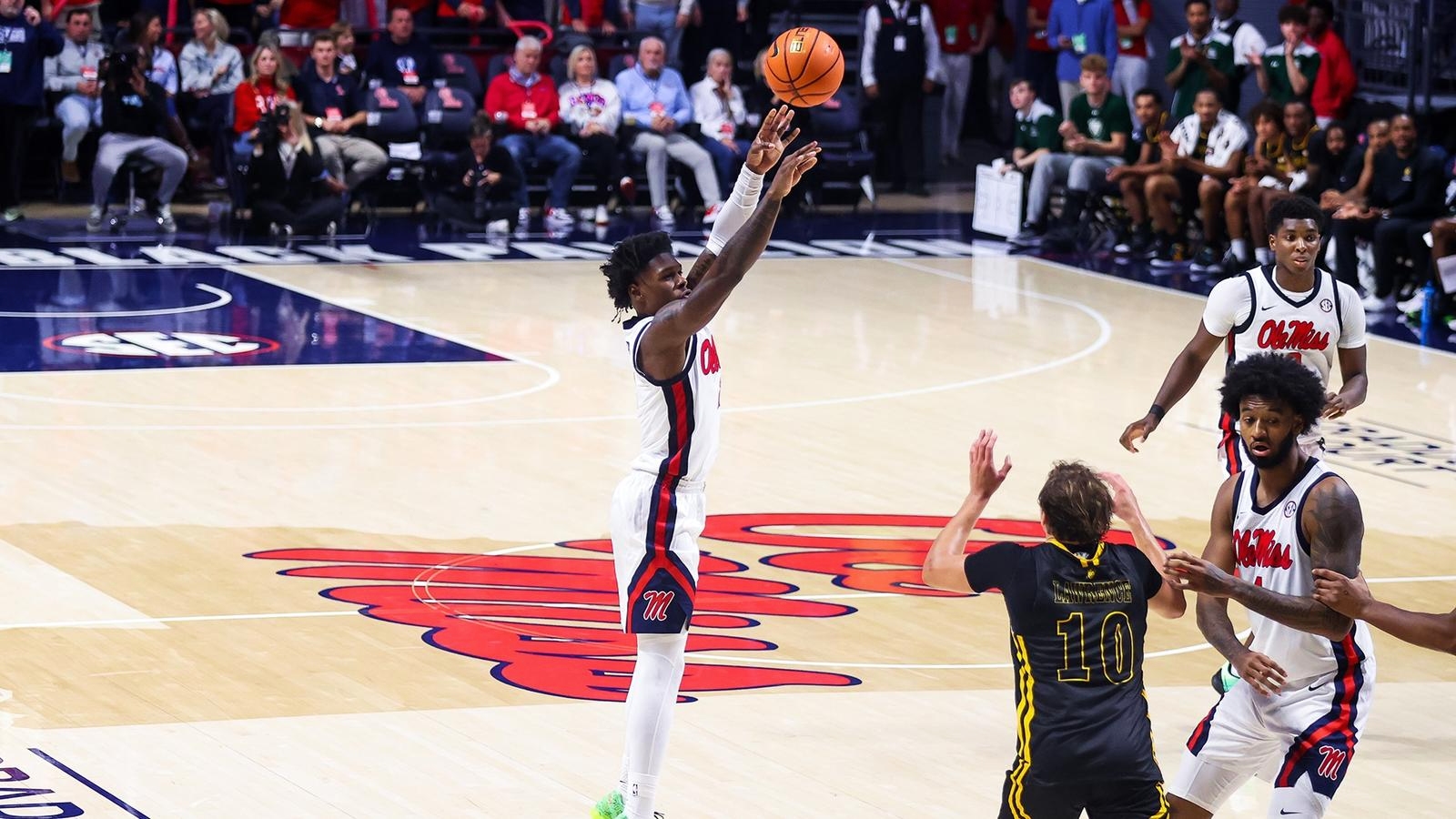 Austin Peay Governors vs Ole Miss Rebels Prediction, 11/18/2025 College Basketball Picks, Best Bets & Odds