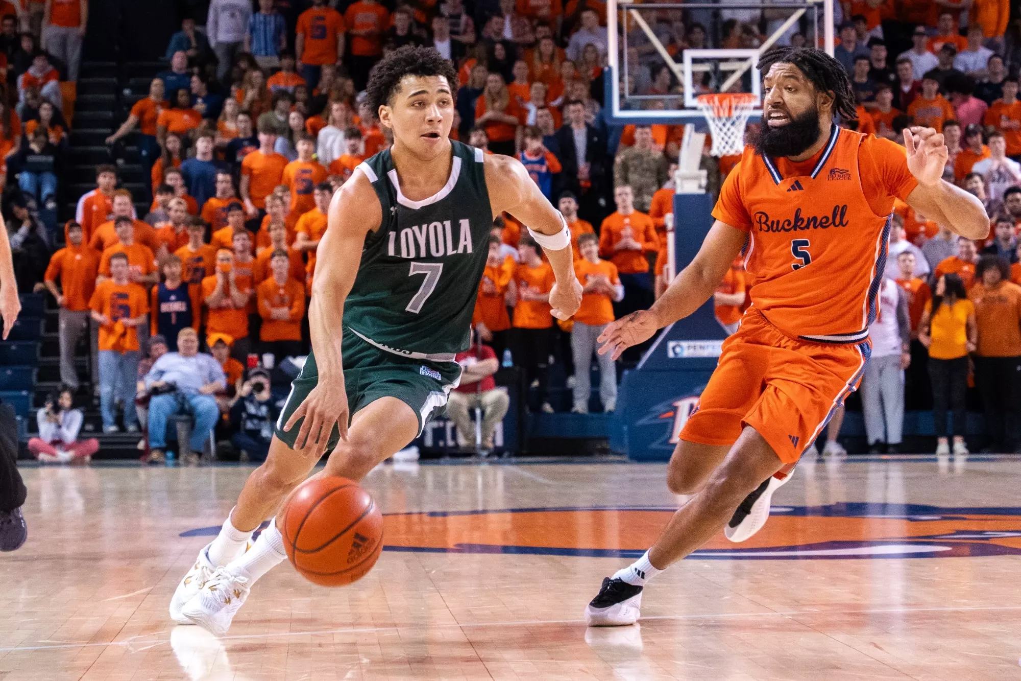 college basketball picks Braeden Speed Loyola Greyhounds predictions best bet odds