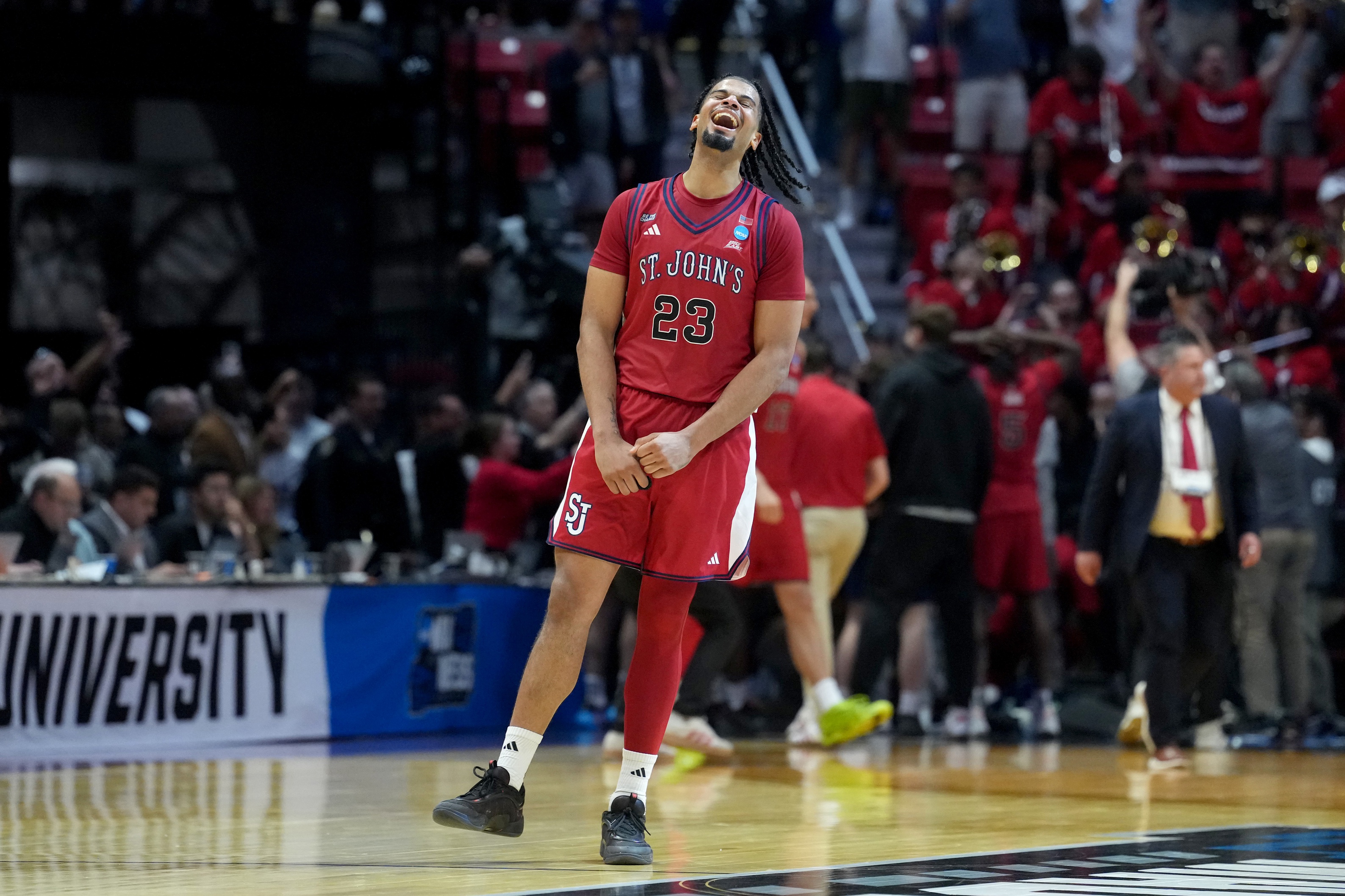college basketball picks Bryce Hopkins St Johns Red Storm predictions best bet odds