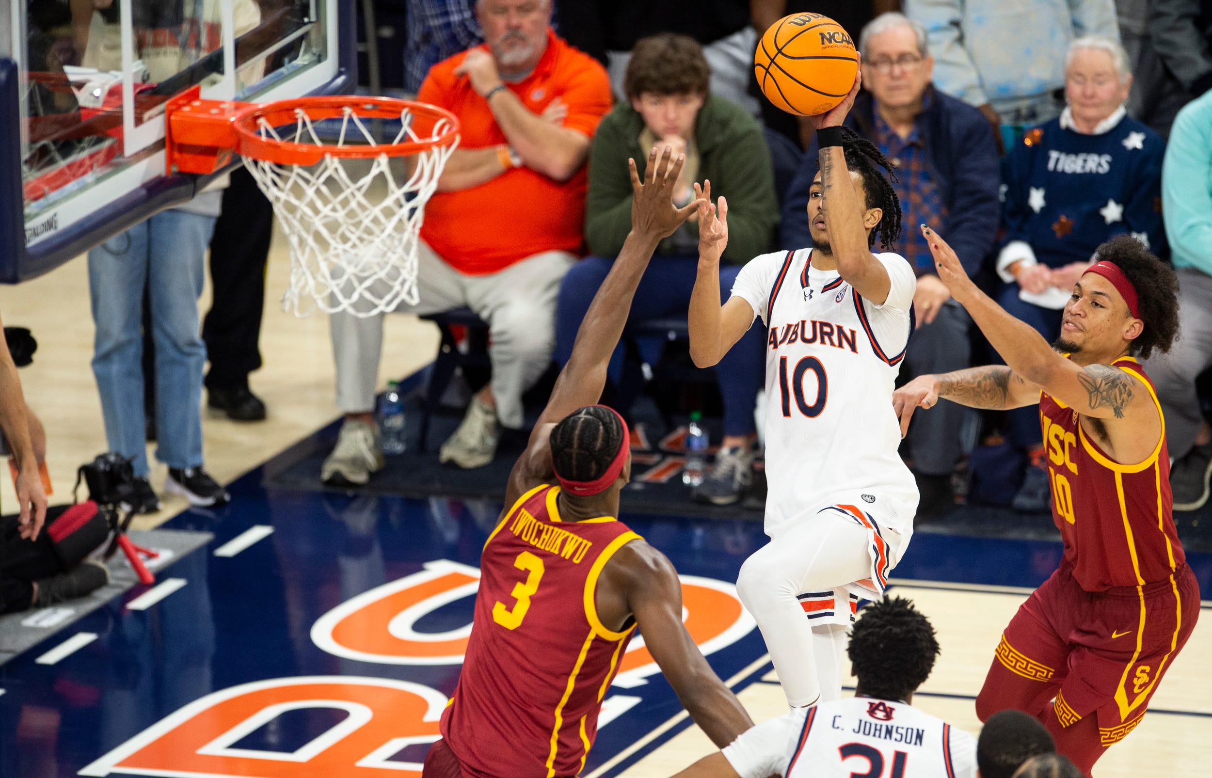 college basketball picks Chad Baker Mazara USC Trojans predictions best bet odds