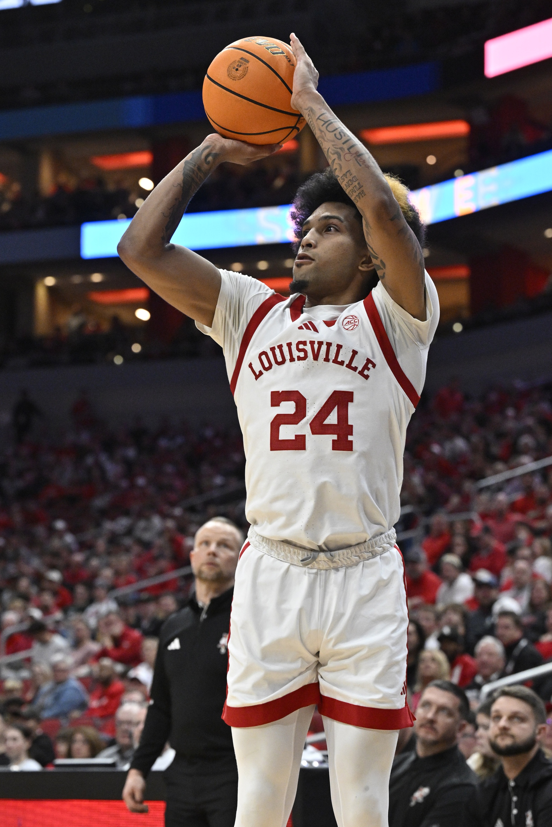 Louisville Cardinals vs Virginia Cavaliers Prediction, 1/4/2025 College