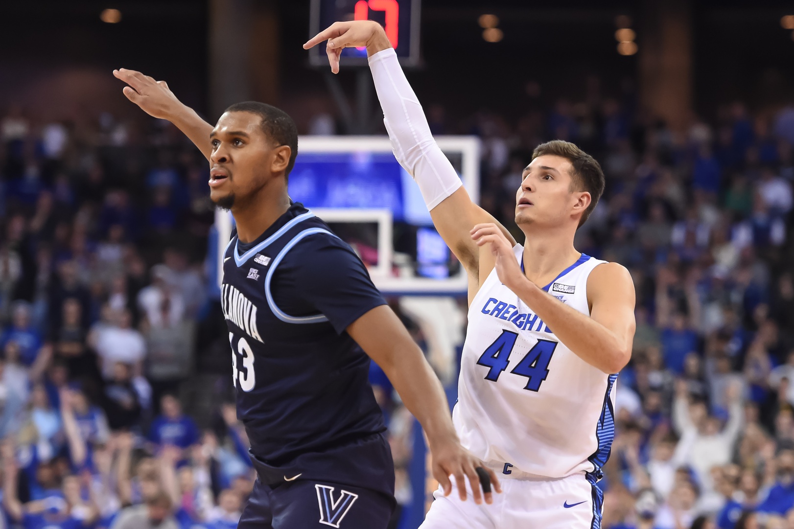 college basketball picks Eric Dixon Villanova Wildcats predictions best bet odds