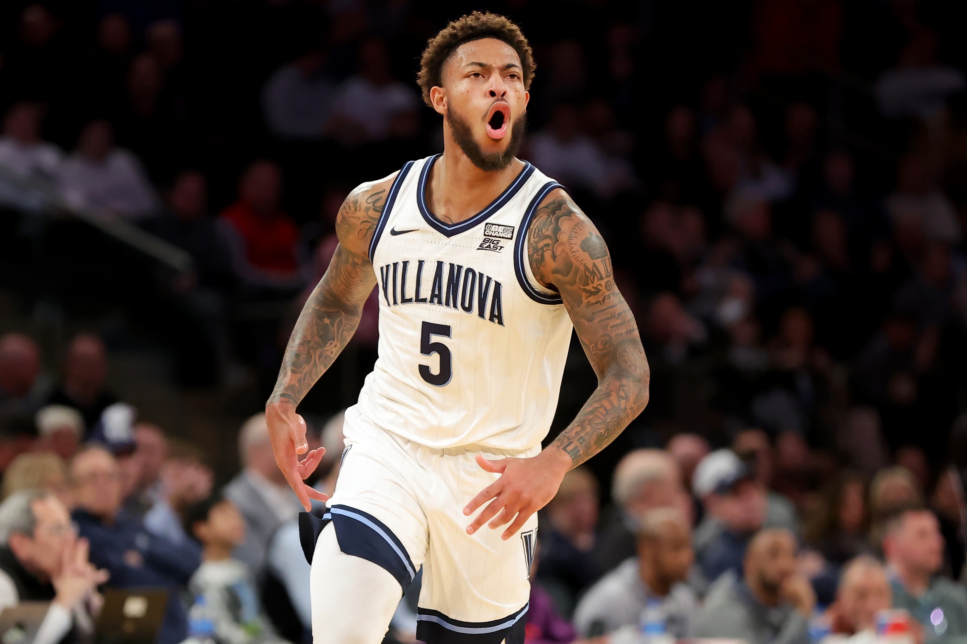 college basketball picks Justin Moore Villanova Wildcats predictions best bet odds