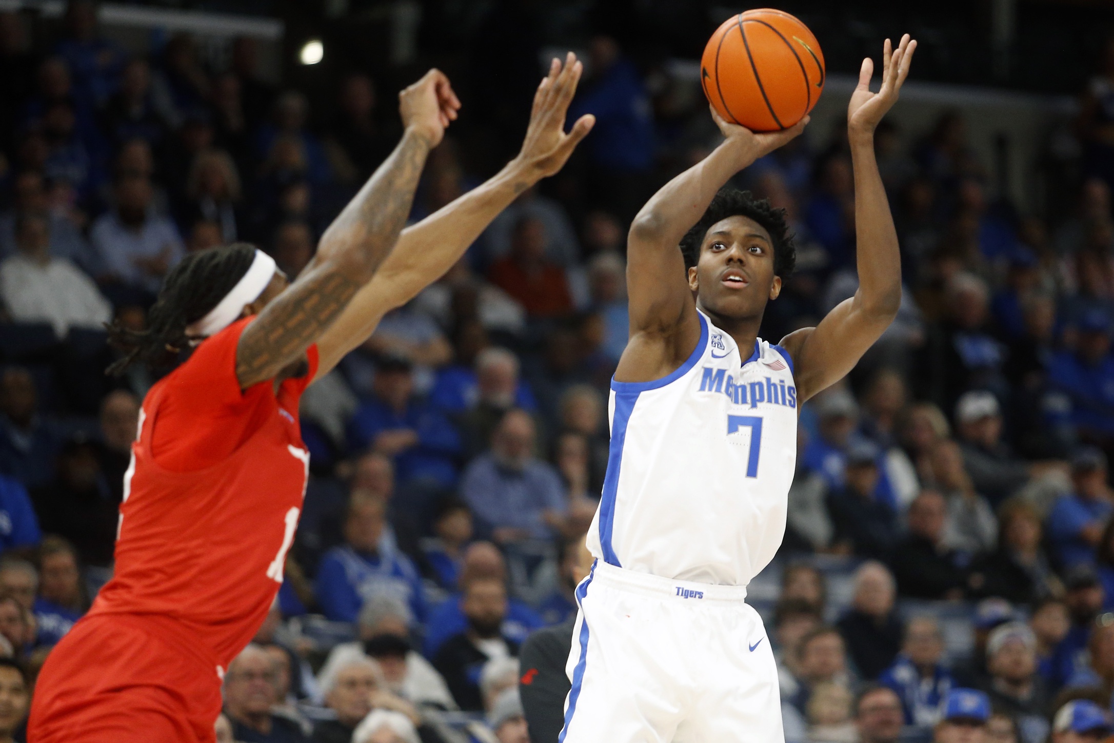 college basketball picks Nae'Qwan Tomlin Memphis Tigers predictions best bet odds