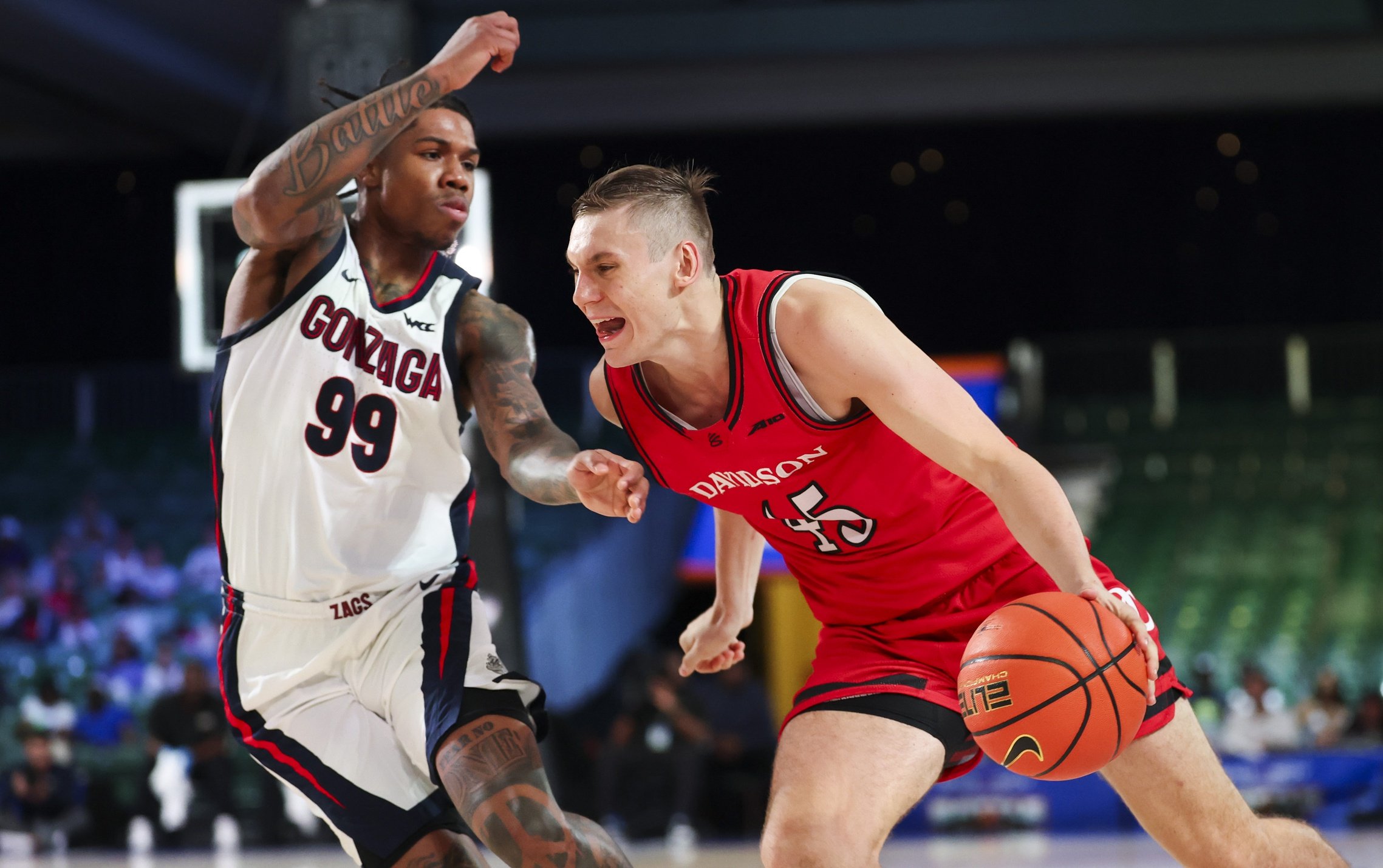 college basketball picks Roberts Blums Davidson Wildcats predictions best bet odds