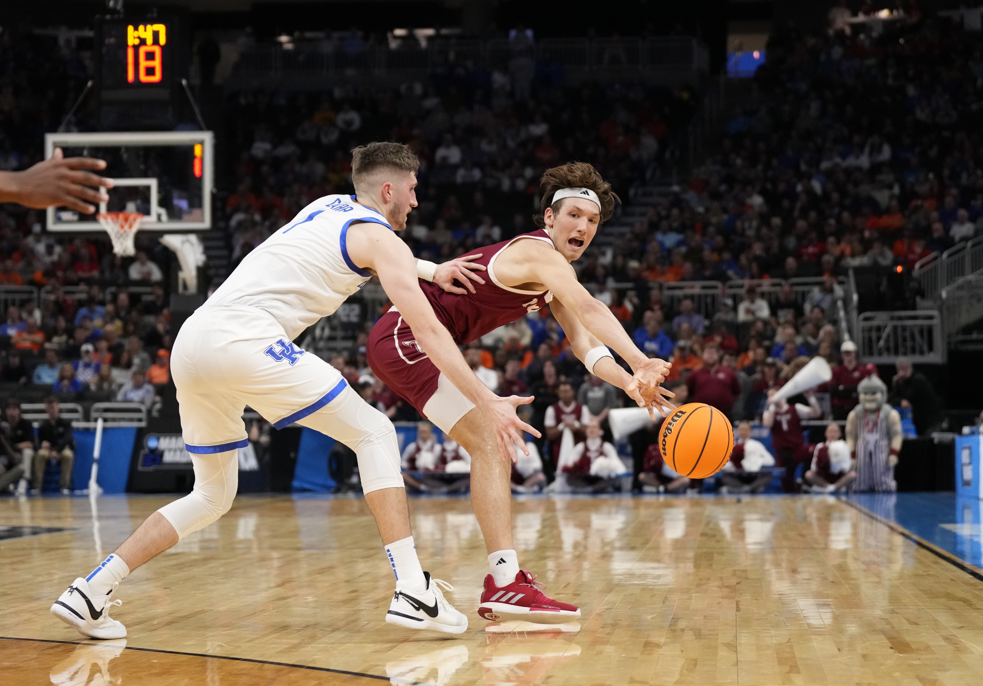 college basketball picks Thomas Dowd Troy Trojans predictions best bet odds