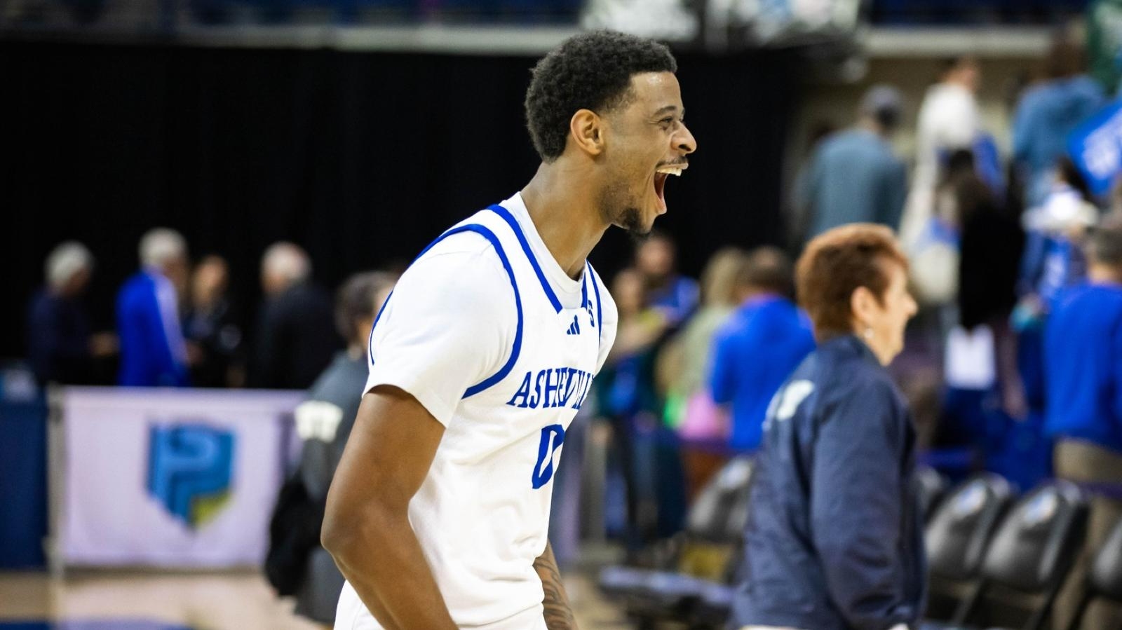 college basketball picks Toyaz Solomon UNC Asheville Bulldogs predictions best bet odds