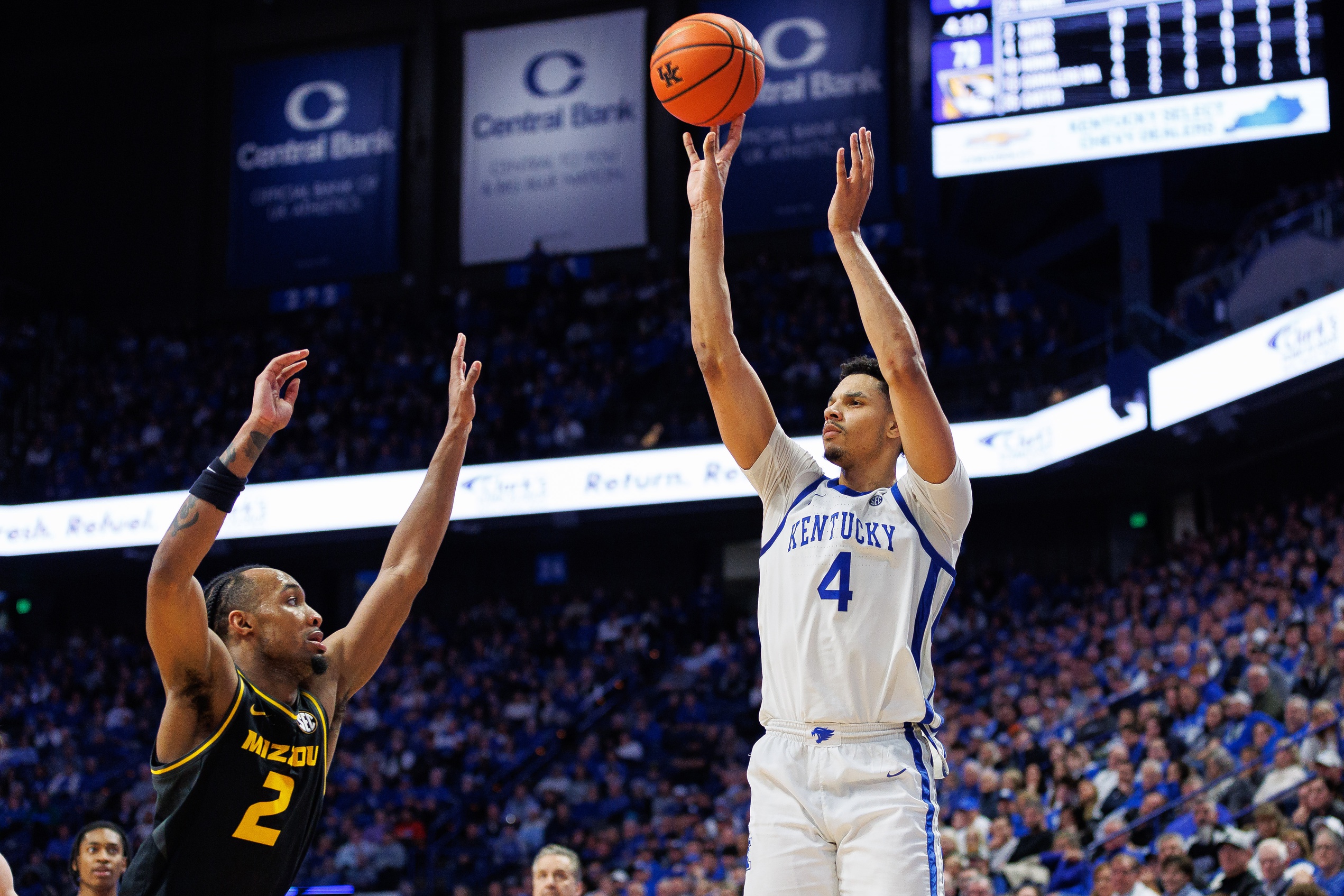 college basketball picks Tre Mitchell Kentucky Wildcats predictions best bet odds
