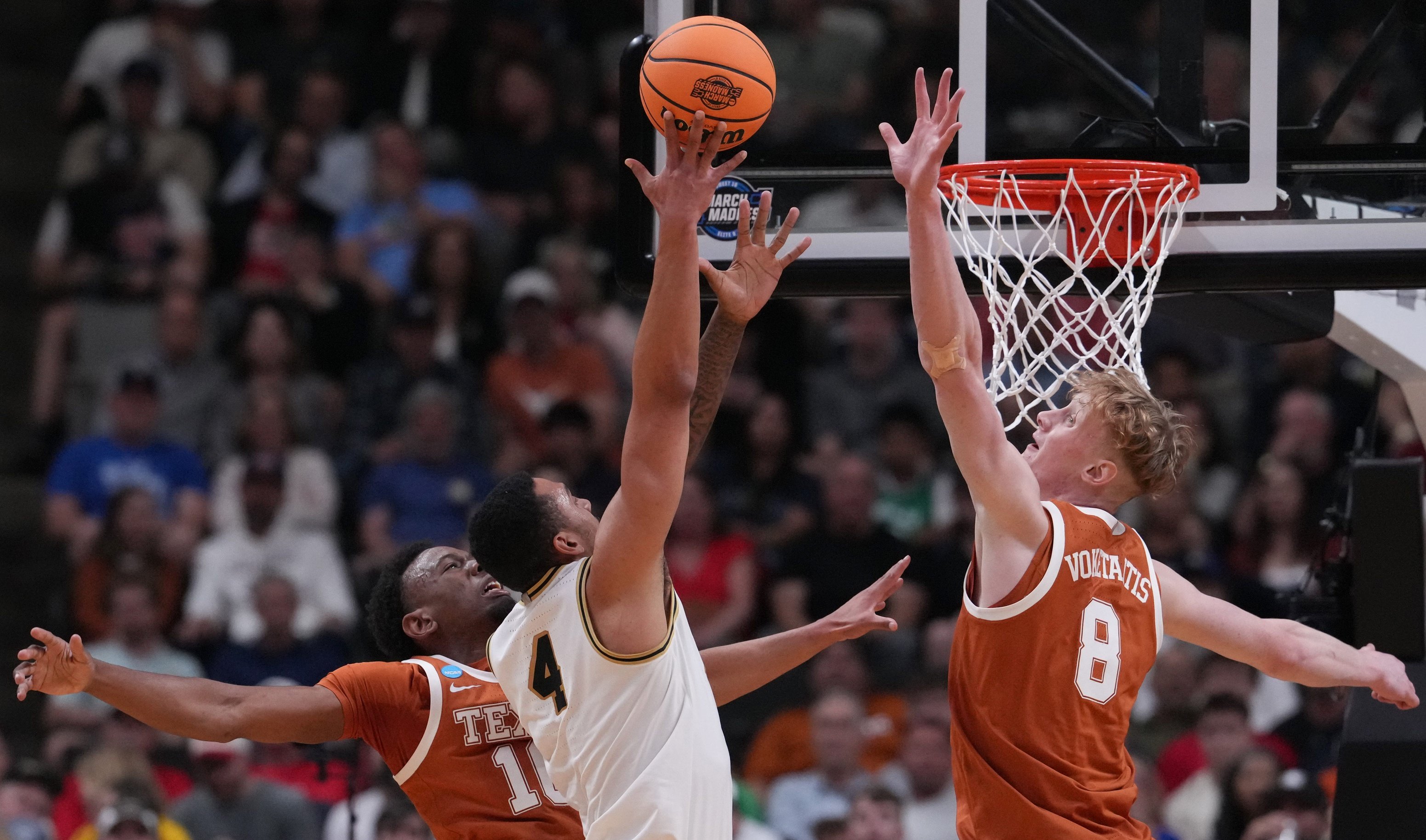 college basketball picks Trey Kaufman Renn Purdue Boilermakers predictions best bet odds