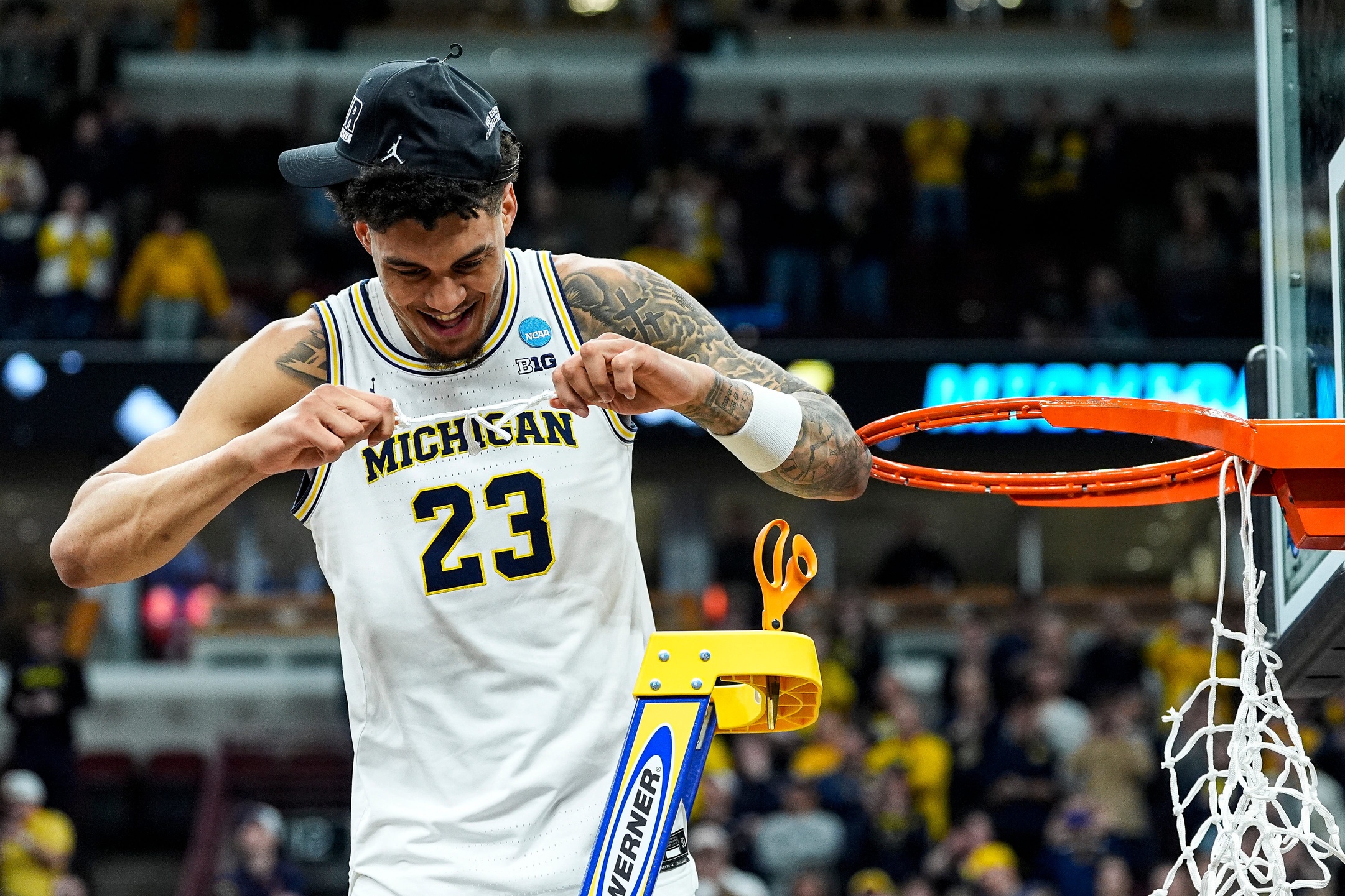 college basketball picks Yaxel Lendeborg Michigan Wolverines predictions best bet odds