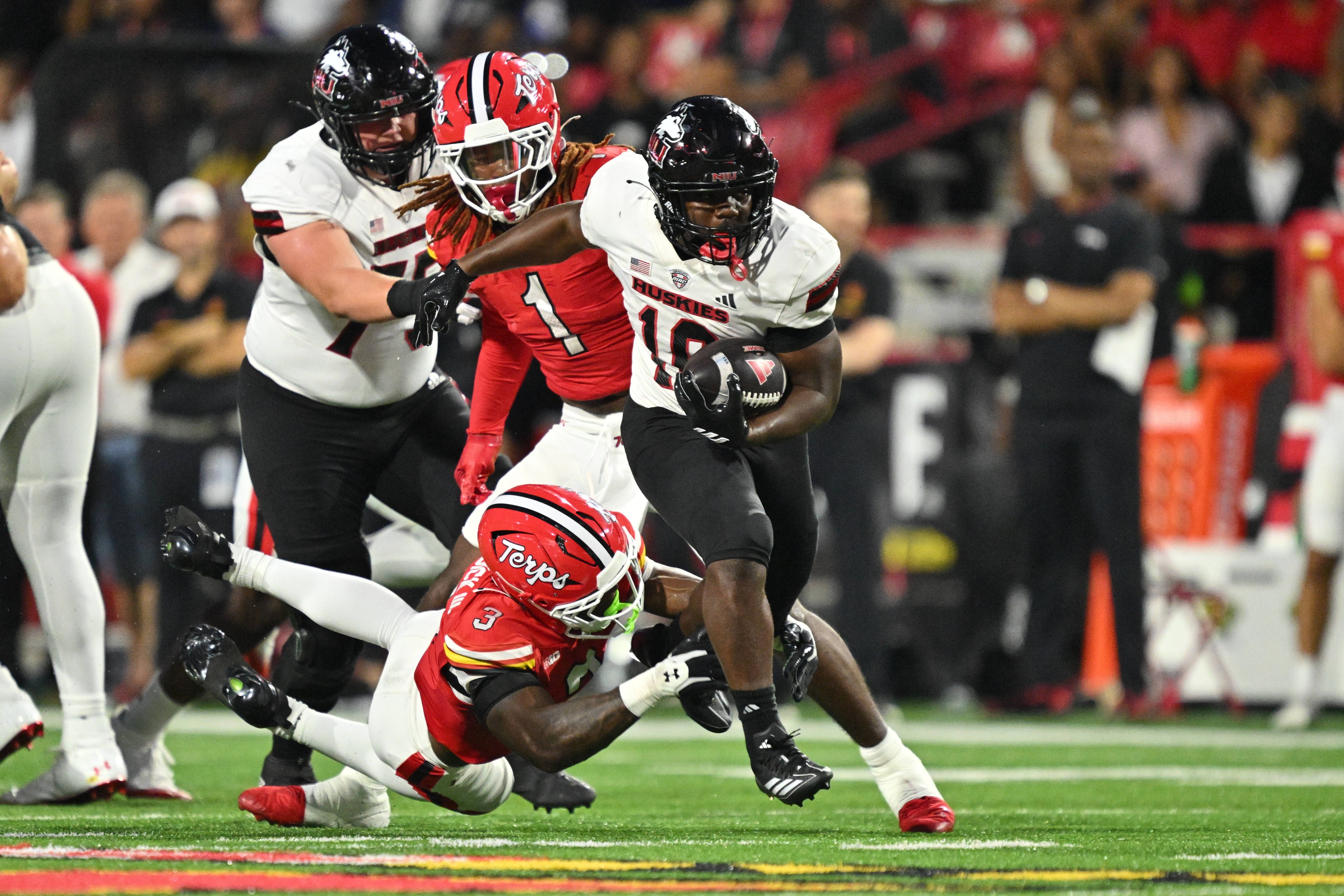 college football picks Chavon Wright NIU Huskies predictions best bet odds