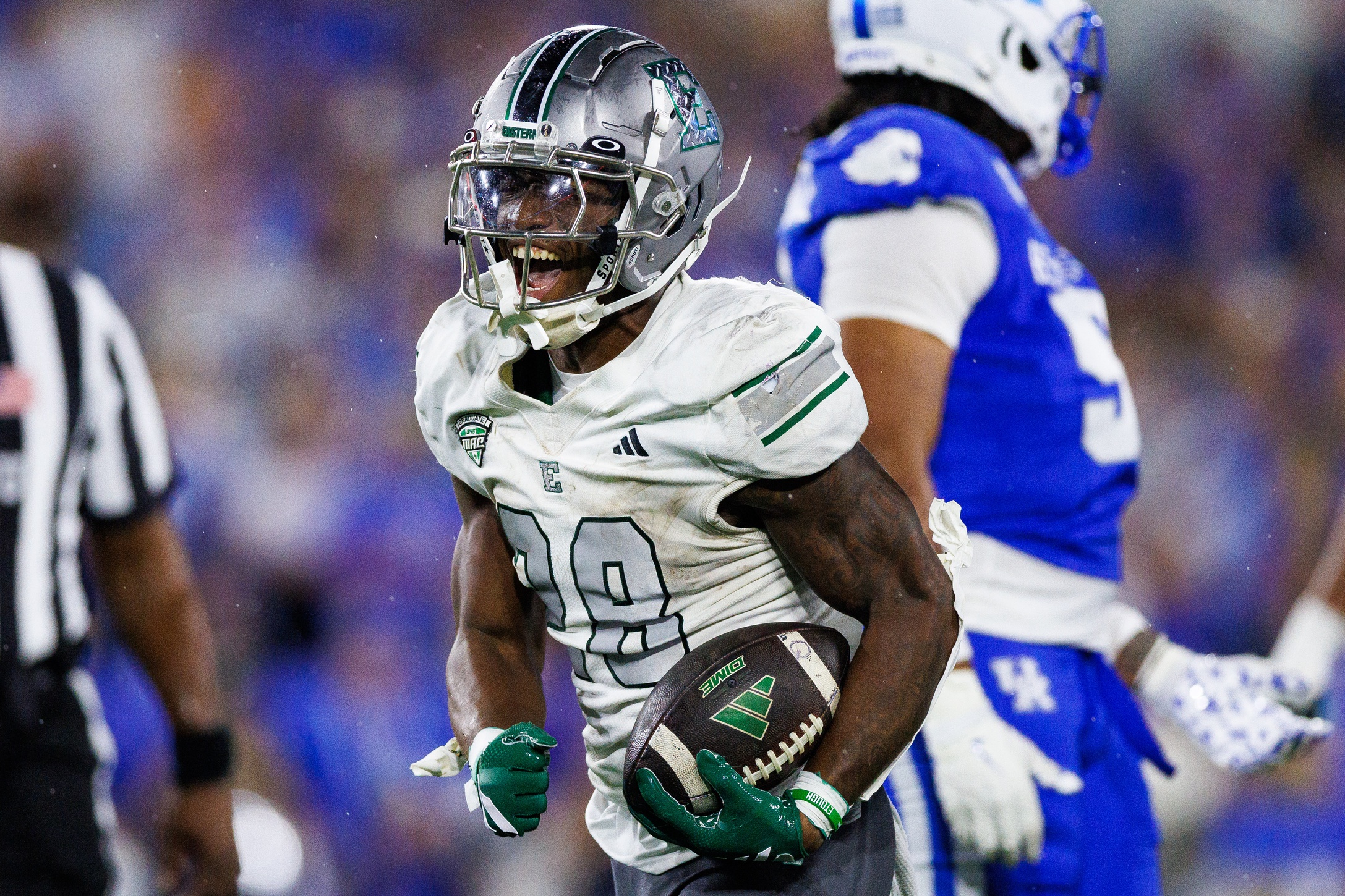 college football picks Dontae McMillan Eastern Michigan Eagles predictions best bet odds