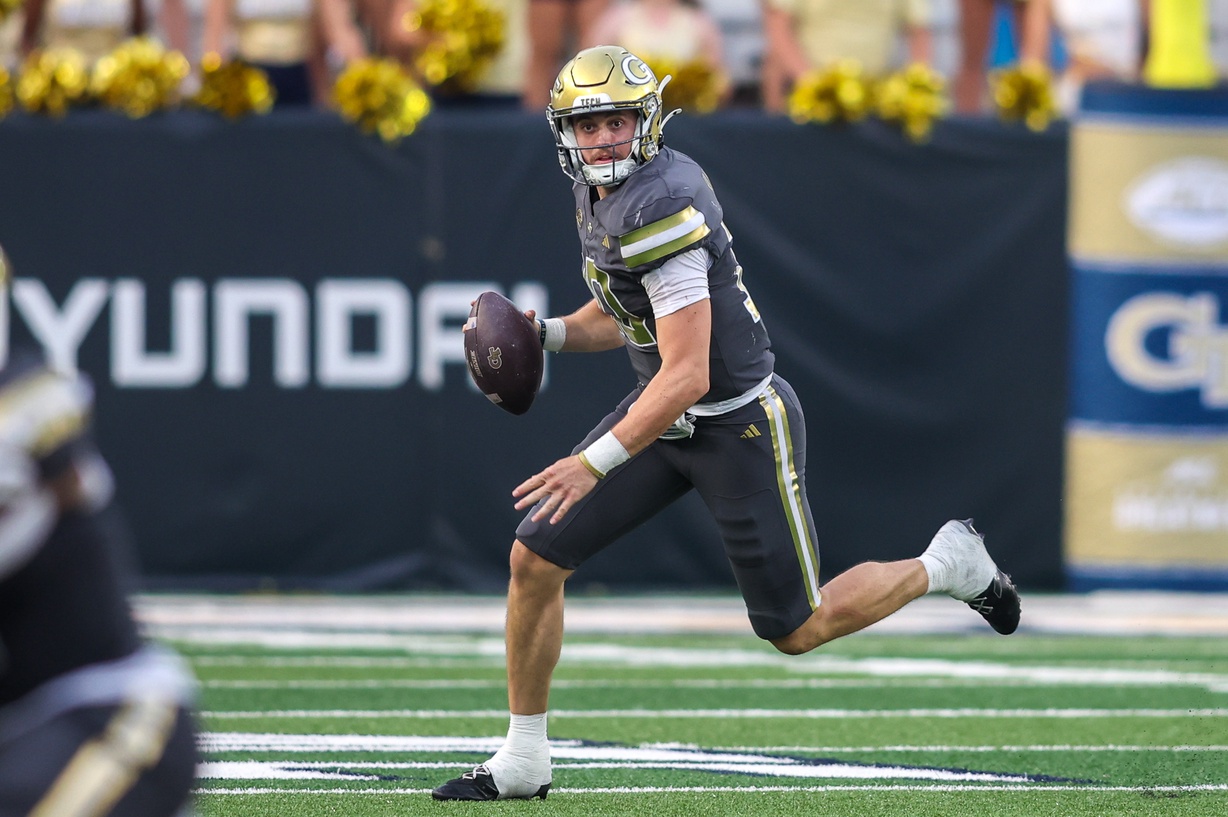 college football picks Haynes King Georgia Tech Yellow Jackets predictions best bet odds