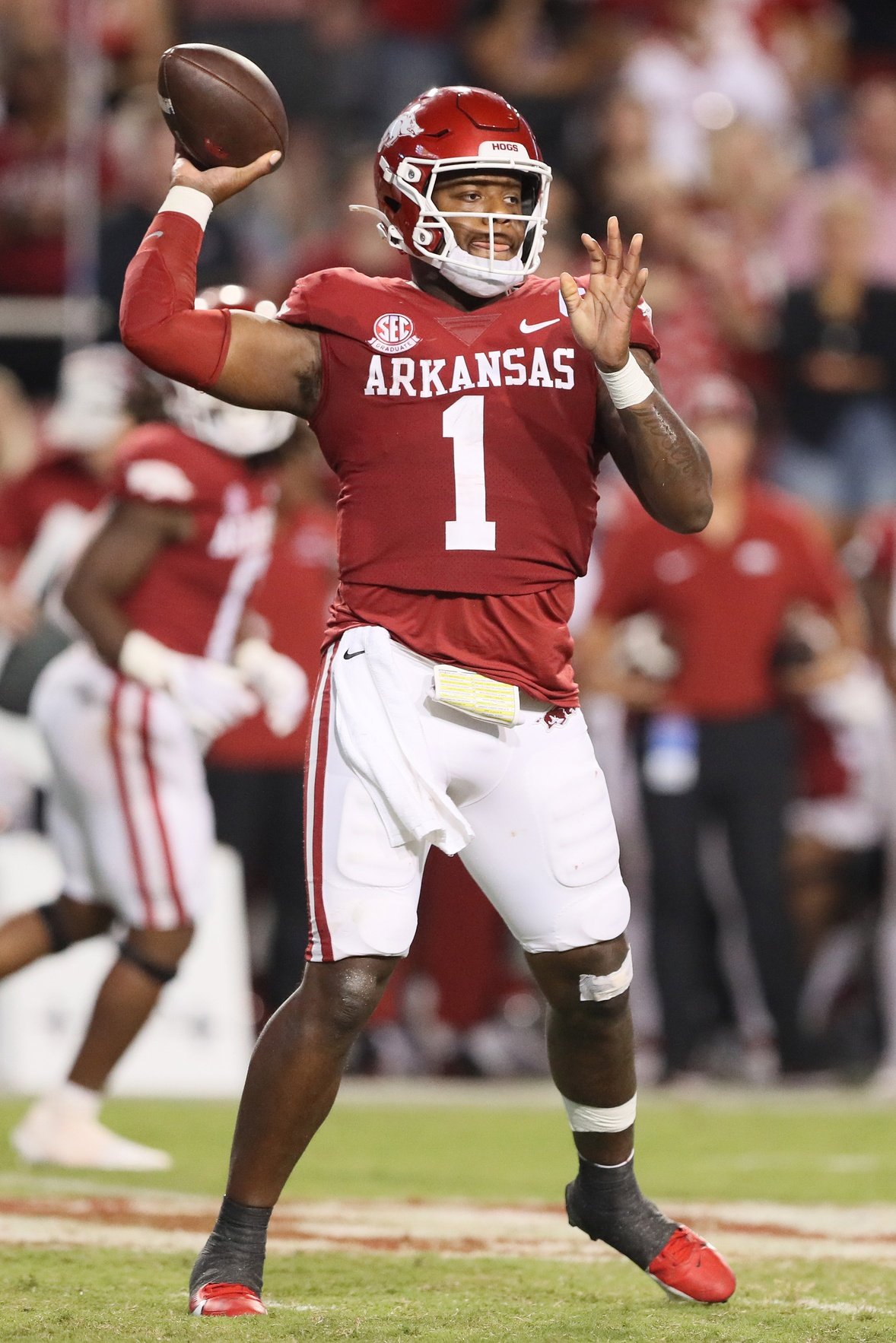 college football picks KJ Jefferson Arkansas Razorbacks predictions best bet odds