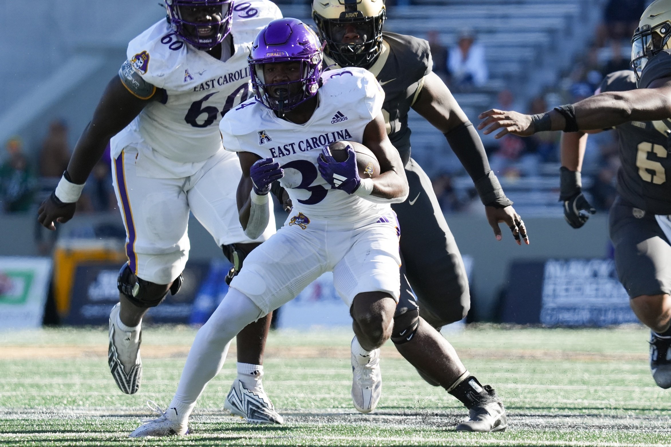 college football picks London Montgomery East Carolina Pirates predictions best bet odds