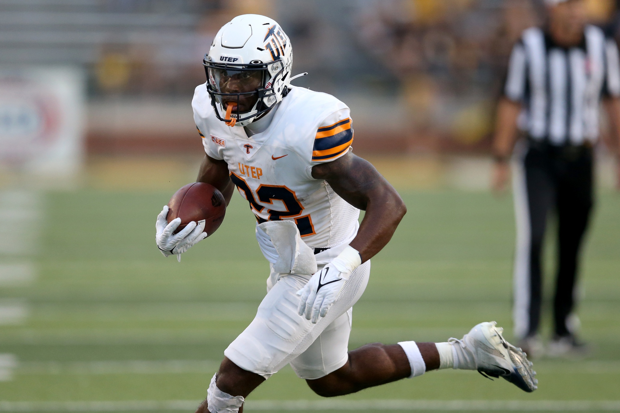 Boise State Broncos vs UTEP Miners Prediction, 9/23/2022 College Football Picks, Best Bets  & Odds