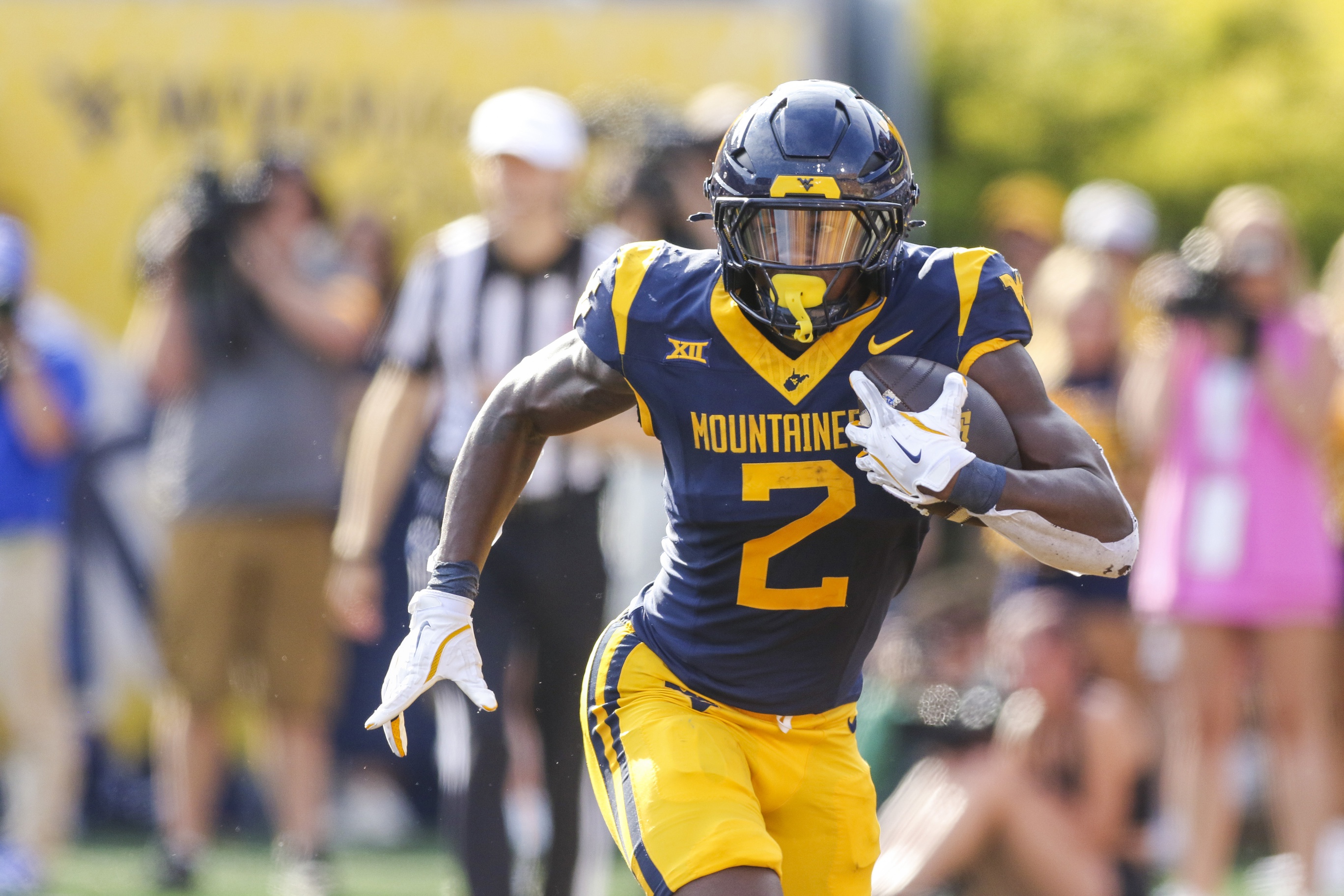 West Virginia Mountaineers vs UCF Knights Prediction, 10/18/2025 College Football Picks, Best Bets  & Odds