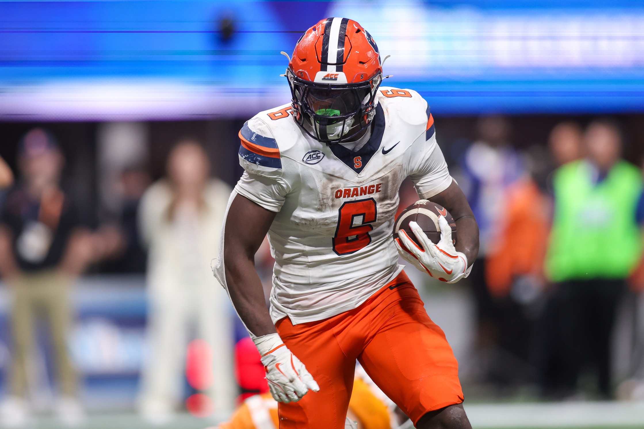 college football insights from Yasin Willis on Syracuse Orange betting odds and predictions