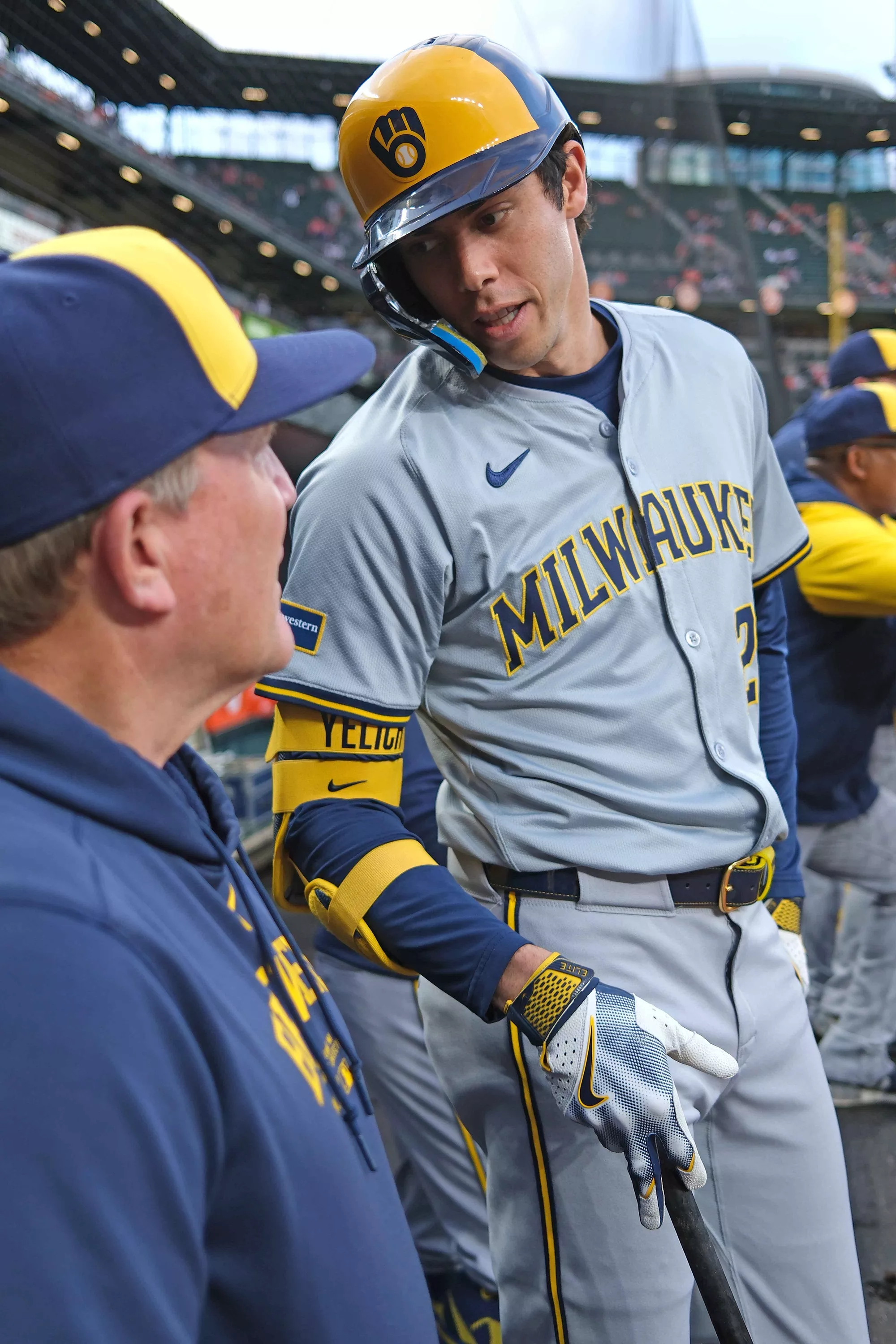 mlb predictions Christian Yelich Milwaukee Brewers betting odds
