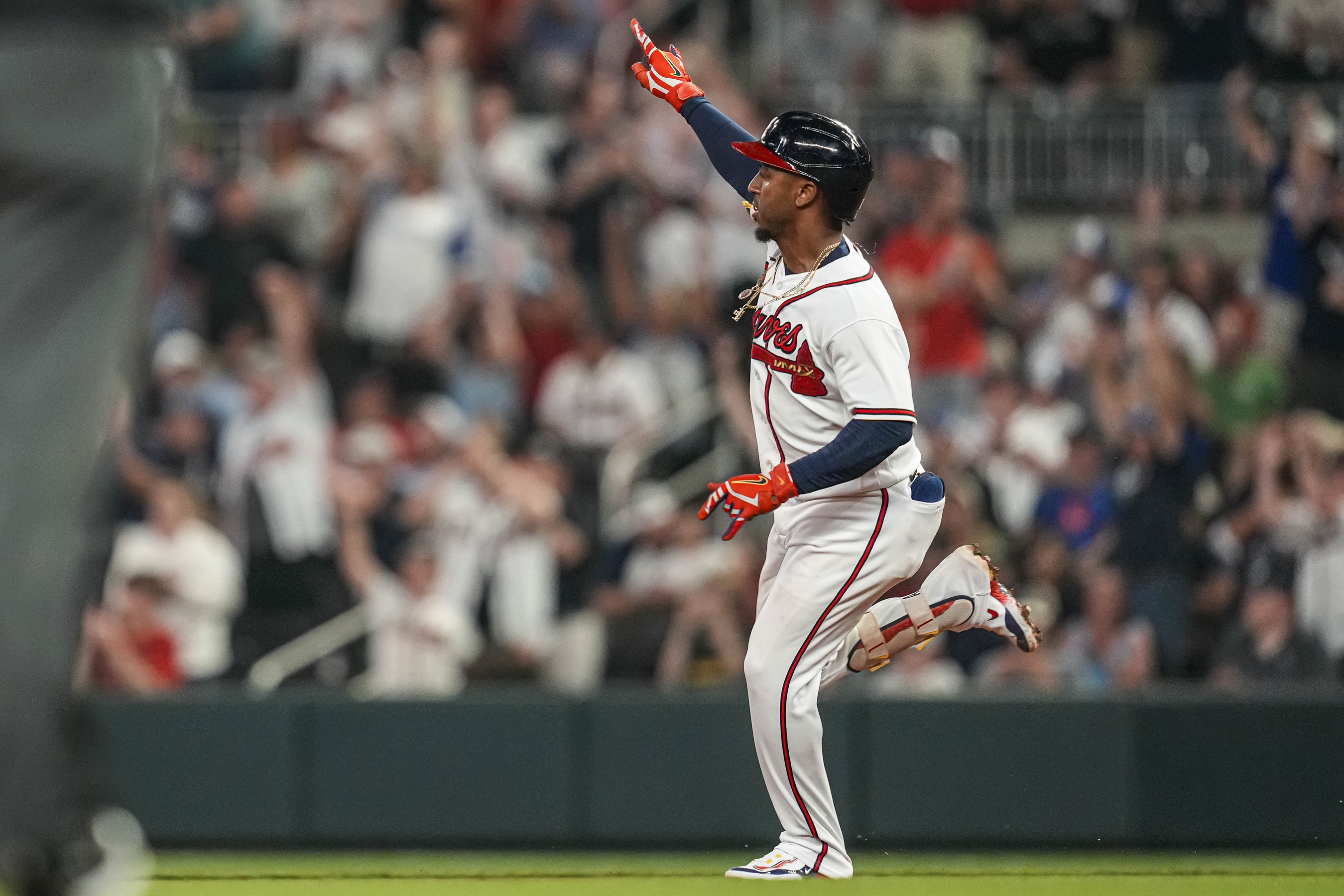 mlb picks Ozzie Albies Atlanta Braves predictions best bet odds