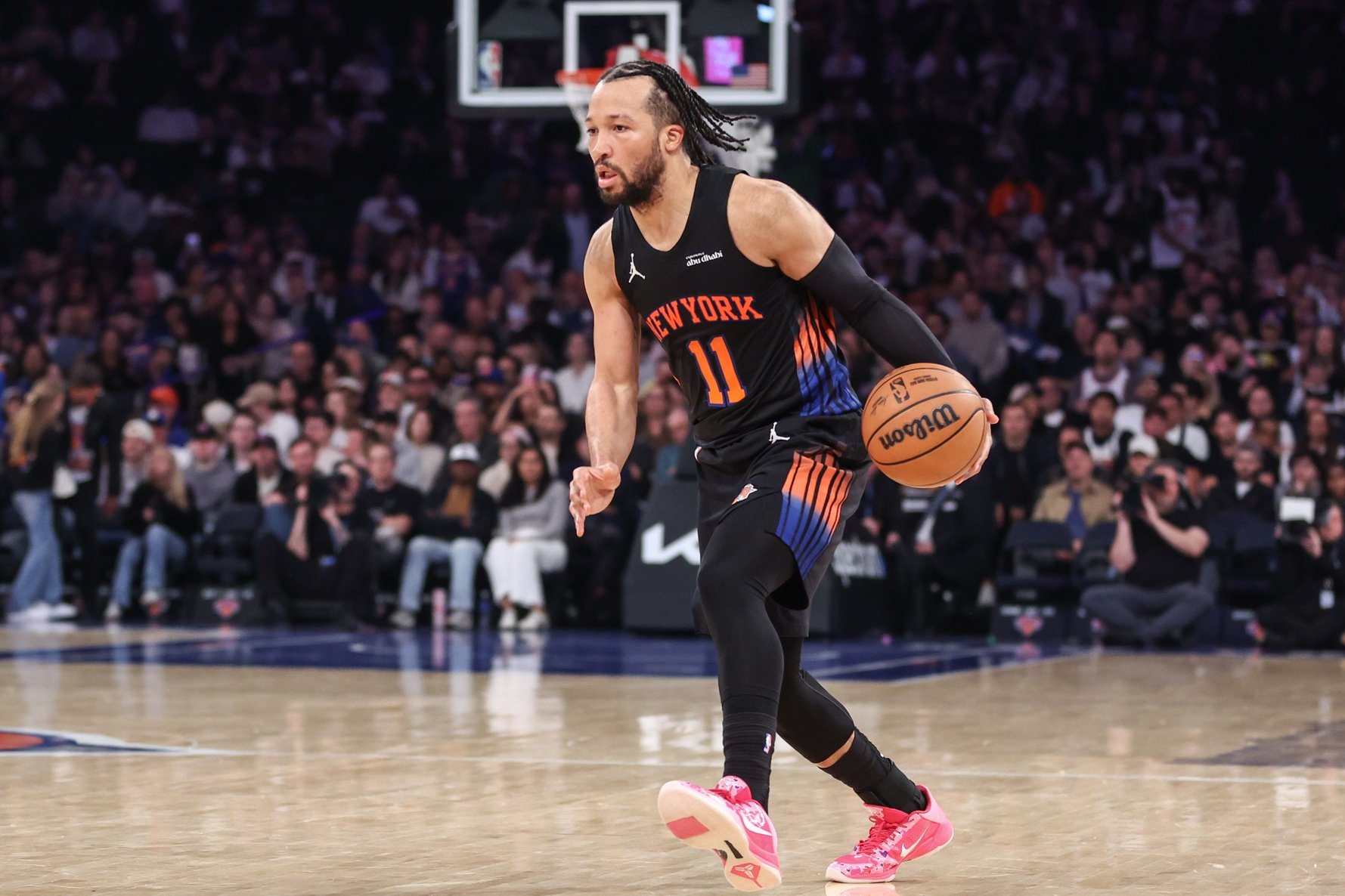 NBA betting Atlanta Hawks season long handicapping vs New York Knicks Jalen Brunson