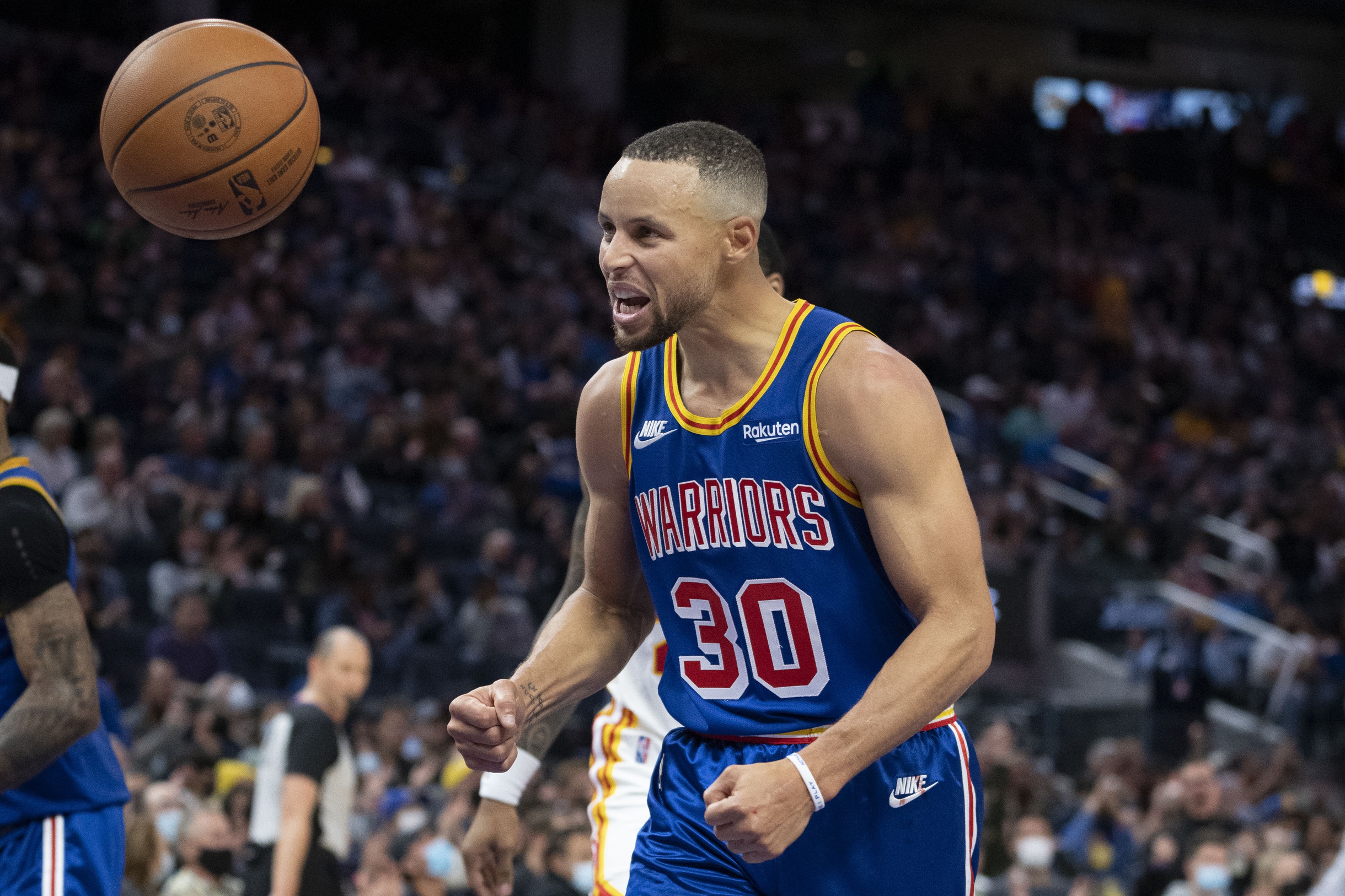 Stephen Curry NBA Prop Bets Today vs Sacramento Kings 4/7/2026